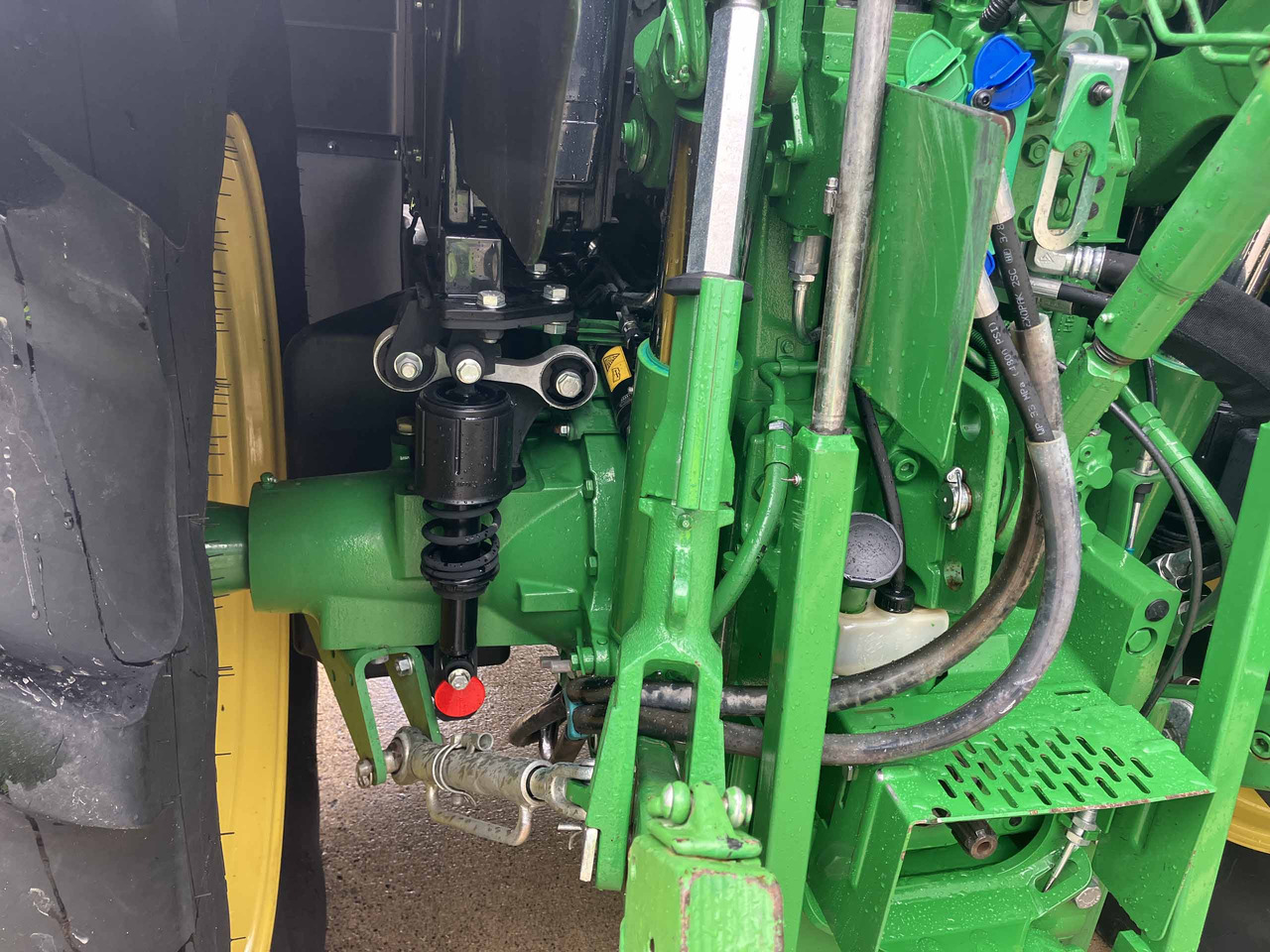 Traktorius John Deere 6110M: foto 14