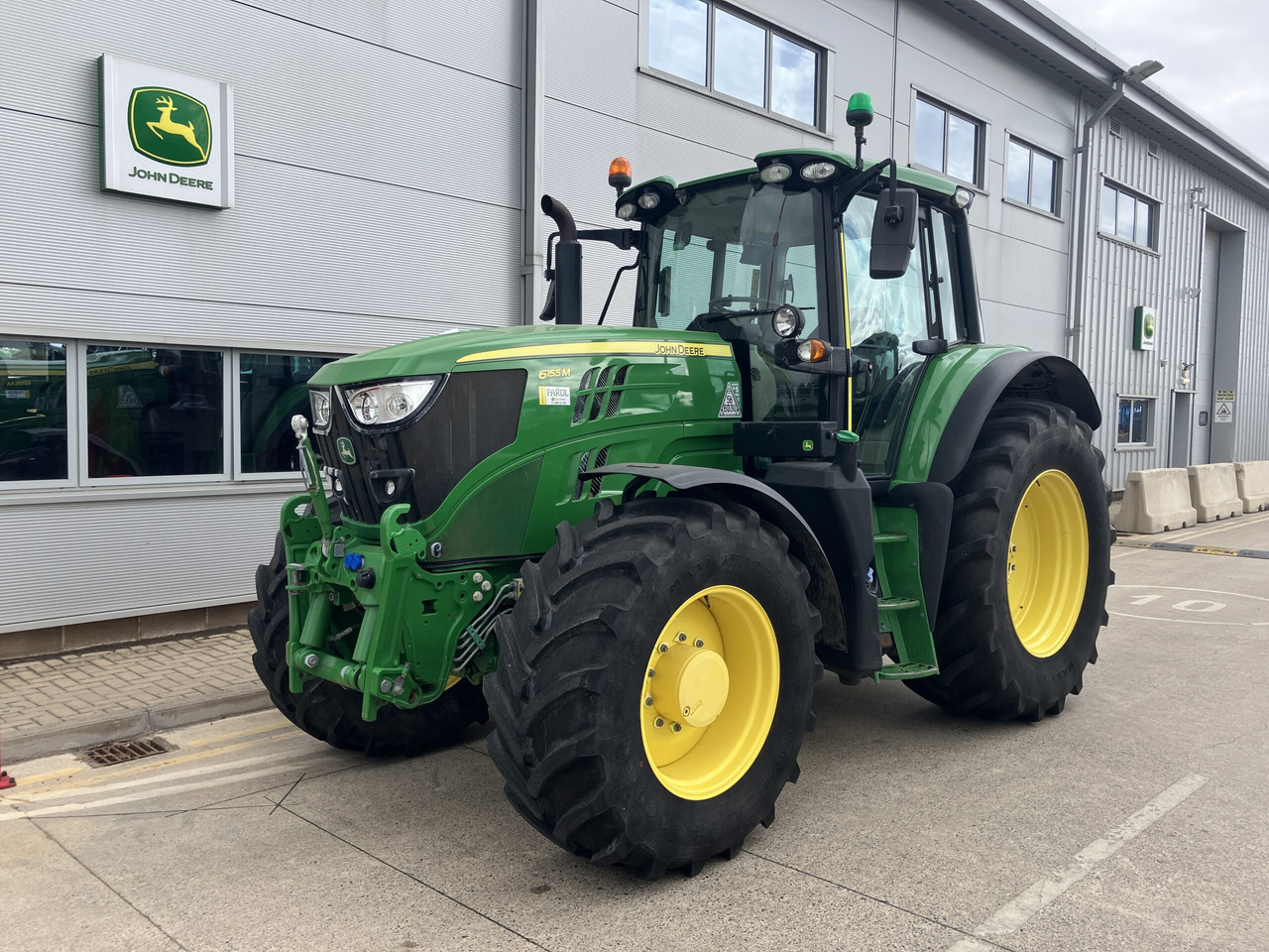 John Deere 6155M - Traktorius: foto 1 John Deere 6155M - Traktorius: foto 1