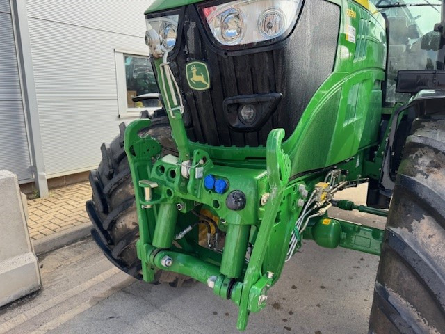 John Deere 6155M - Traktorius: foto 3 John Deere 6155M - Traktorius: foto 3