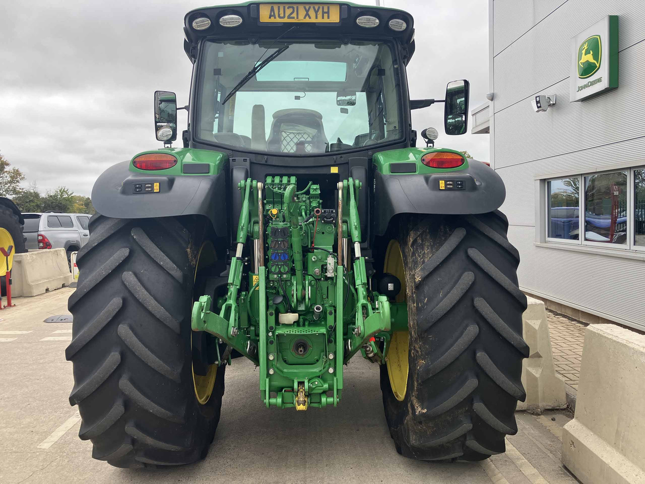 John Deere 6155R - Traktorius: foto 4 John Deere 6155R - Traktorius: foto 4