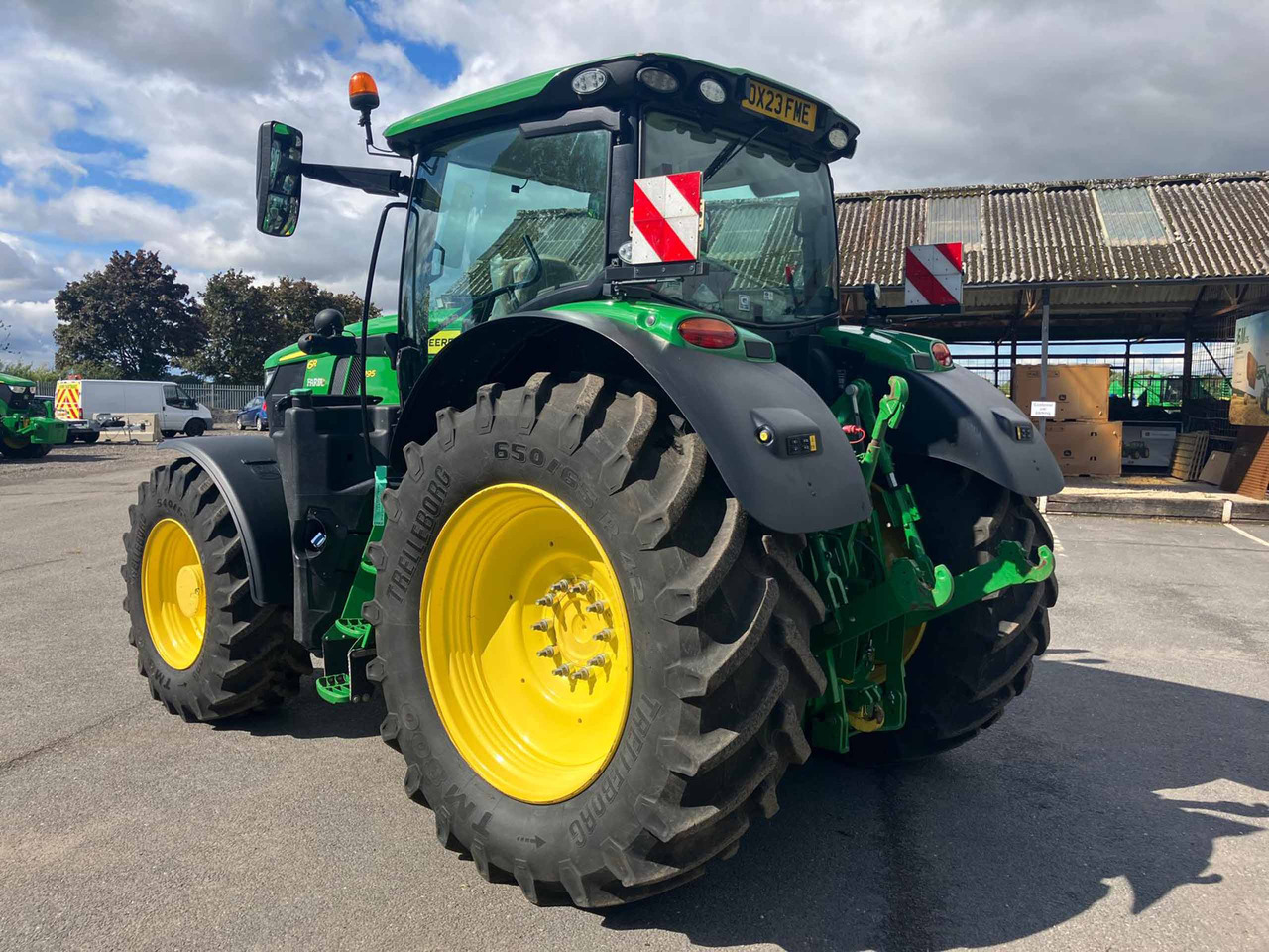 John Deere 6R 195 - Traktorius: foto 4 John Deere 6R 195 - Traktorius: foto 4