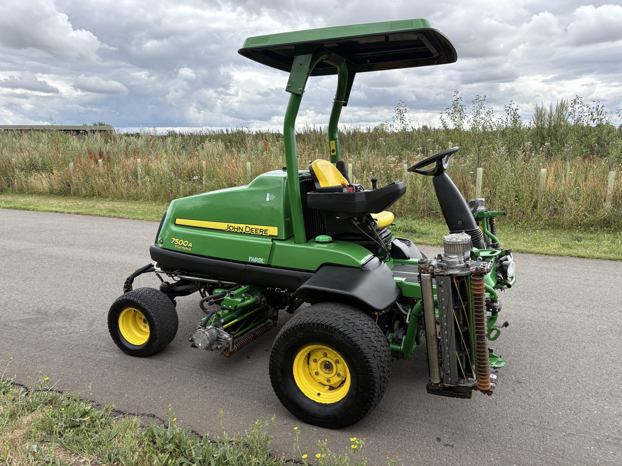 John Deere 7500AE Fairway Mower - Vejapjovė: foto 3 John Deere 7500AE Fairway Mower - Vejapjovė: foto 3