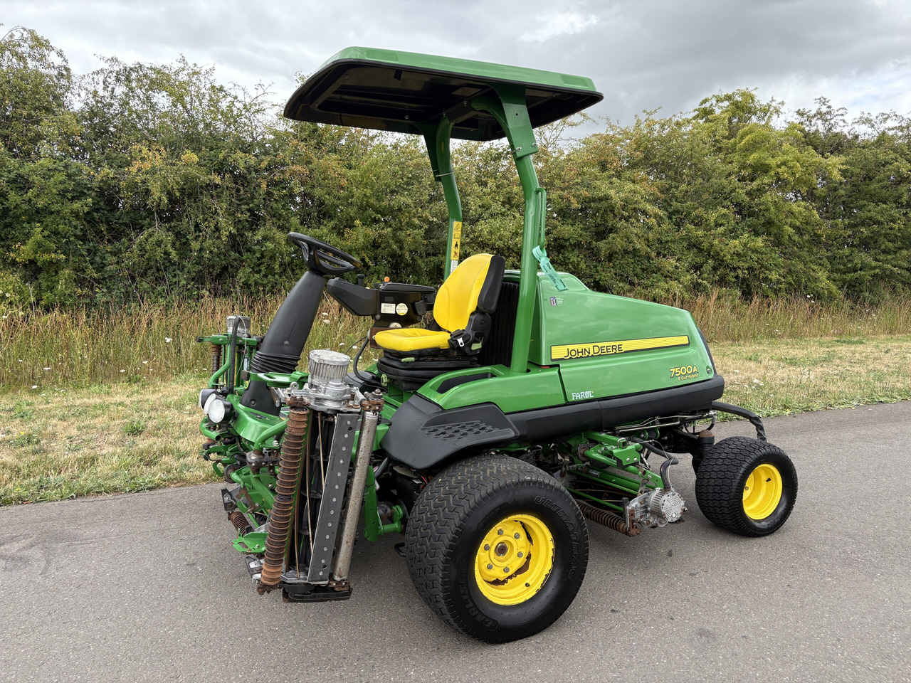 John Deere 7500AE Fairway Mower - Vejapjovė: foto 1 John Deere 7500AE Fairway Mower - Vejapjovė: foto 1