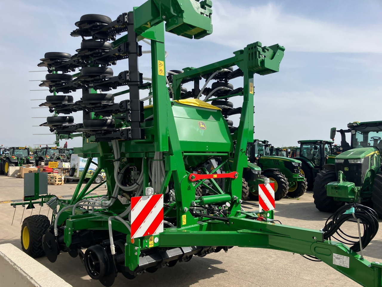 Nauja Sėjamoji John Deere 750A: foto 9