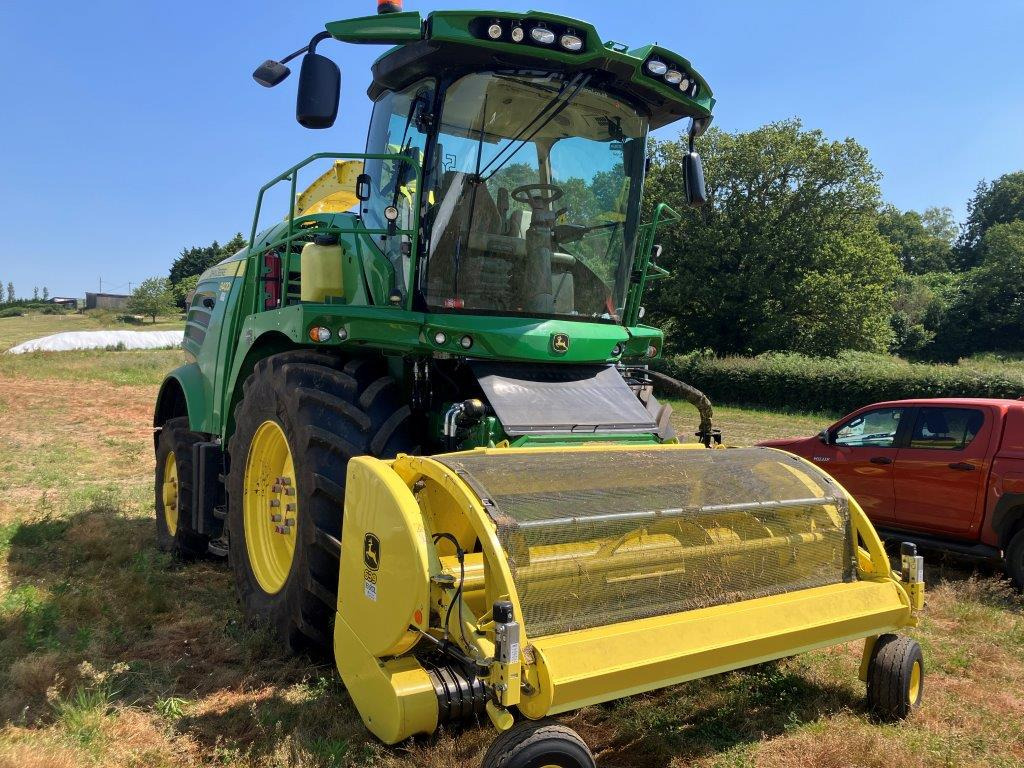 John Deere 8400i - Pašarų kombainas: foto 2 John Deere 8400i - Pašarų kombainas: foto 2
