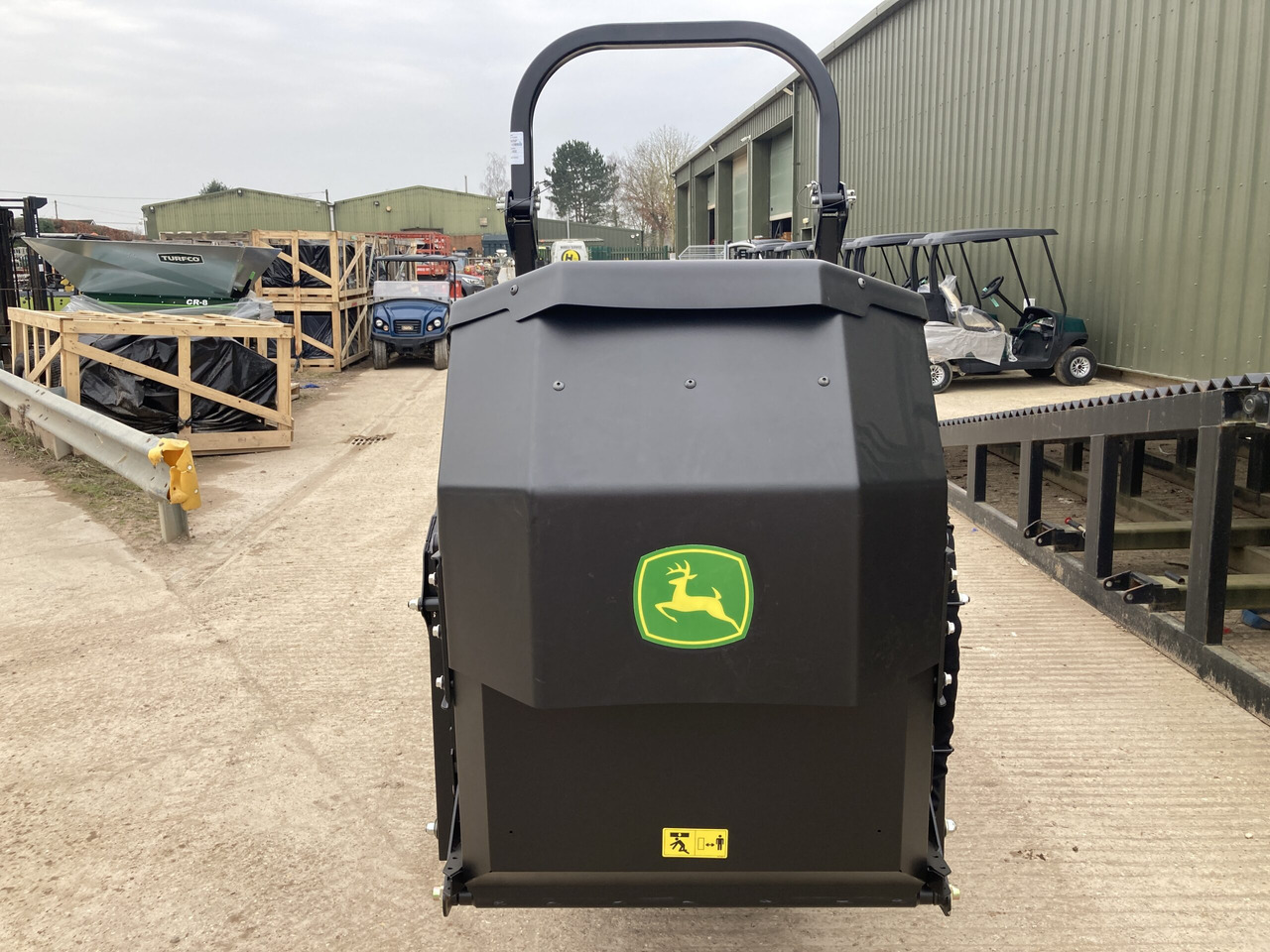 John Deere X950R ride on cut and collect mower - Vejapjovė: foto 4 John Deere X950R ride on cut and collect mower - Vejapjovė: foto 4