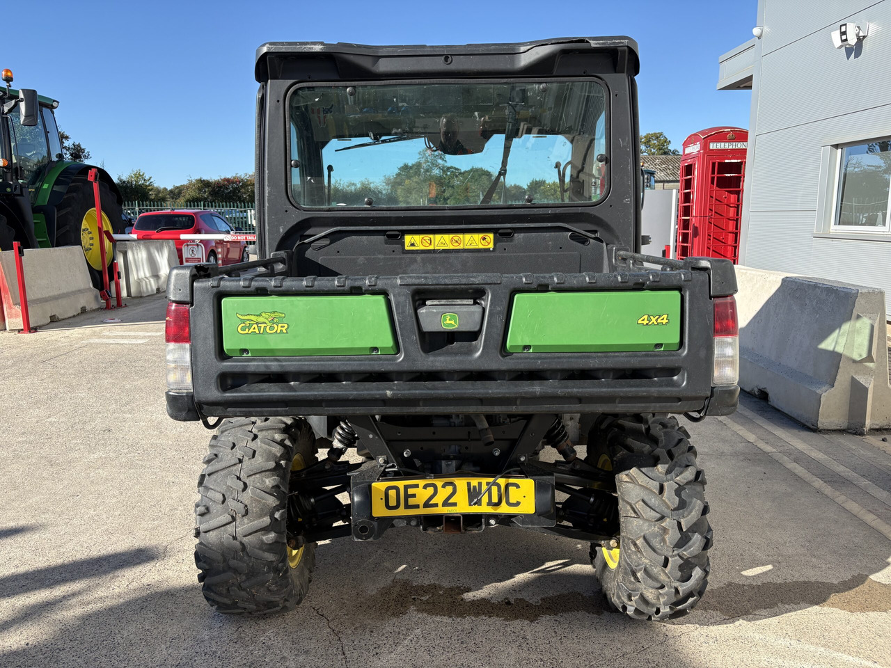 John Deere XUV865M Gator - Keturratis: foto 3 John Deere XUV865M Gator - Keturratis: foto 3