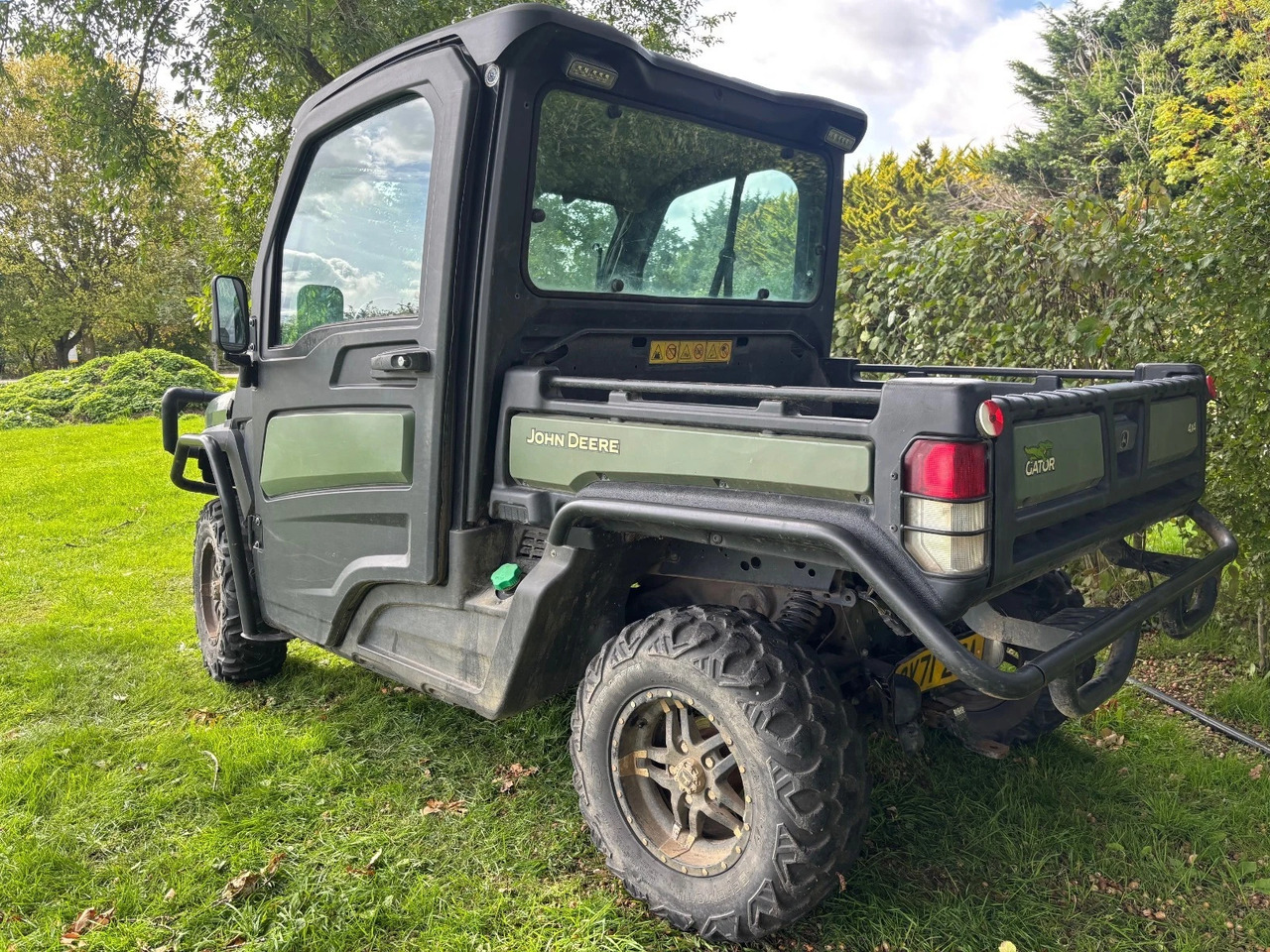 John Deere XUV865M Gator - Keturratis: foto 4 John Deere XUV865M Gator - Keturratis: foto 4