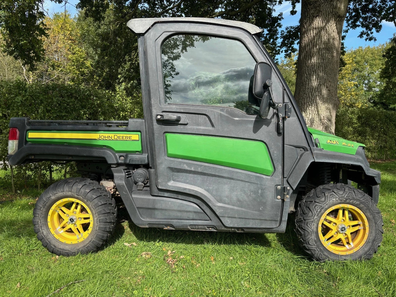 John Deere XUV865M Gator - Keturratis: foto 4 John Deere XUV865M Gator - Keturratis: foto 4