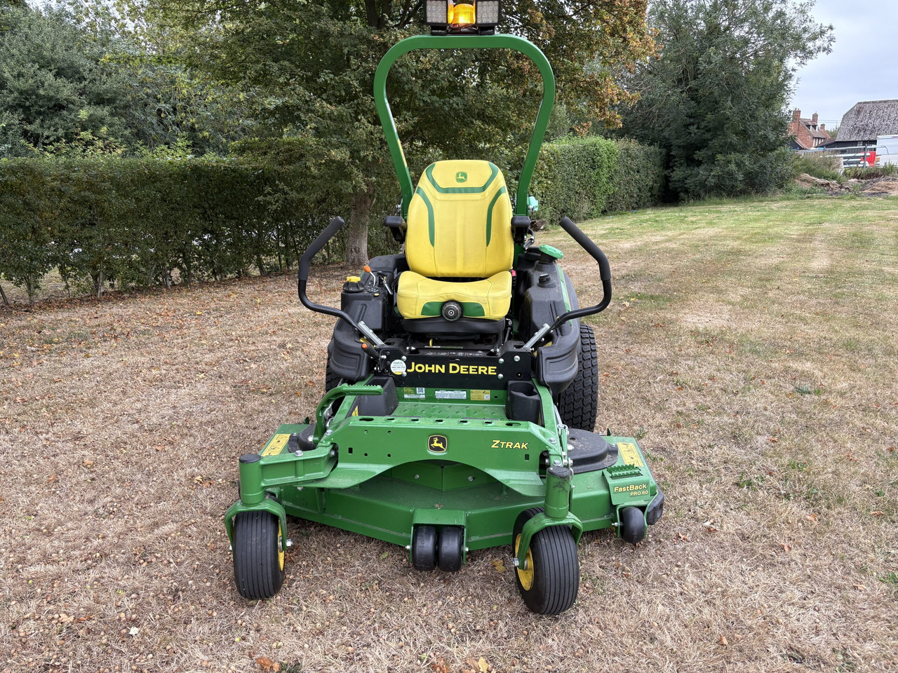 John Deere Z994R Commercial Z-Turn Mower - Vejapjovė: foto 2 John Deere Z994R Commercial Z-Turn Mower - Vejapjovė: foto 2