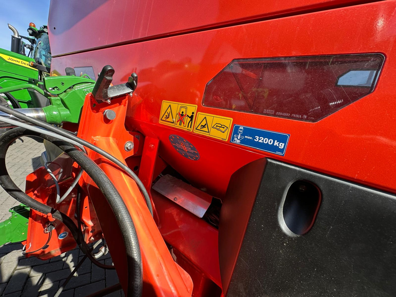 Kuhn Axis 40.2 H EMC W - Trąšų barstytuvas: foto 4 Kuhn Axis 40.2 H EMC W - Trąšų barstytuvas: foto 4