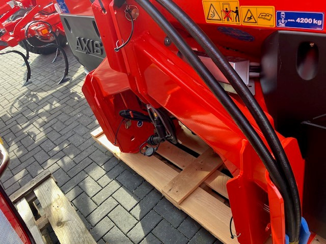 Kuhn Axis 40.2 M EMC V8 - Trąšų barstytuvas: foto 3 Kuhn Axis 40.2 M EMC V8 - Trąšų barstytuvas: foto 3