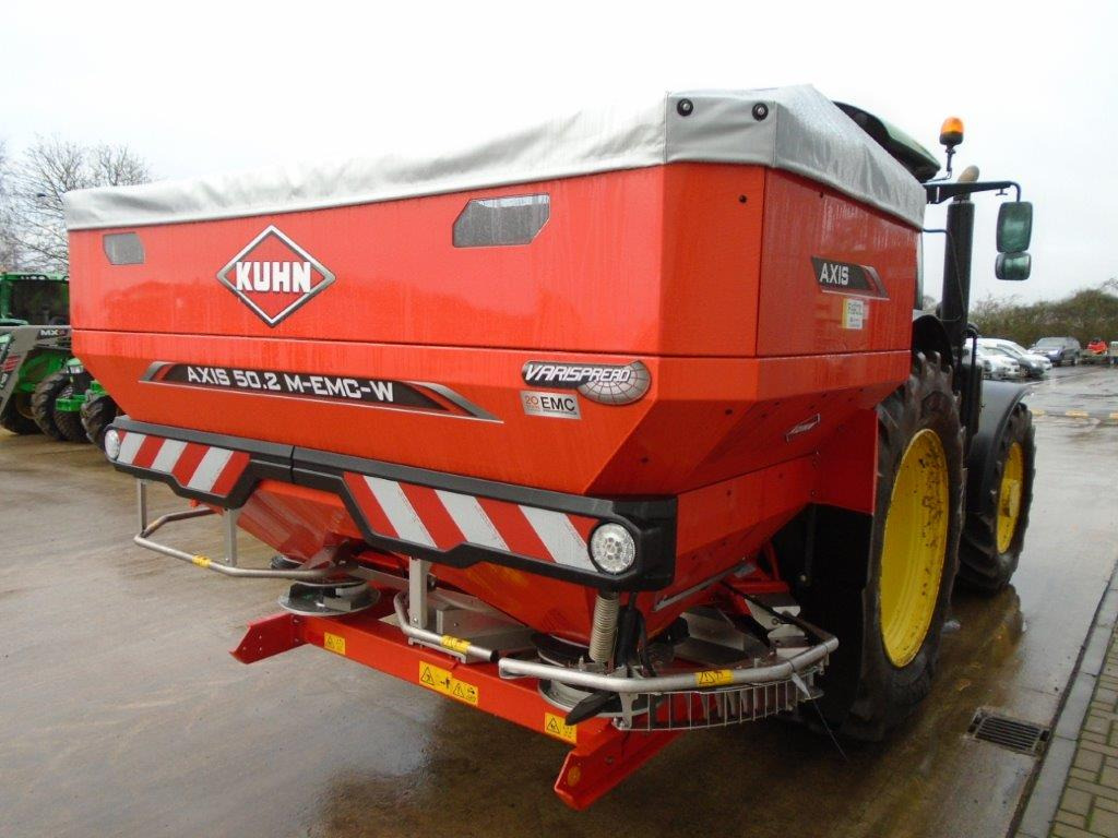 Kuhn Axis 50.2 M EMC W ISO PRO - Trąšų barstytuvas: foto 3 Kuhn Axis 50.2 M EMC W ISO PRO - Trąšų barstytuvas: foto 3