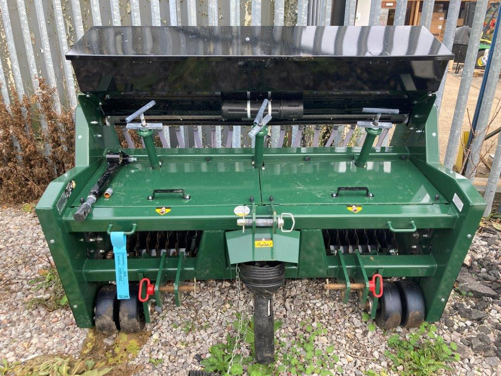 Turfco TriWave™ 60 Overseeder - Sėjos technika: foto 1 Turfco TriWave™ 60 Overseeder - Sėjos technika: foto 1