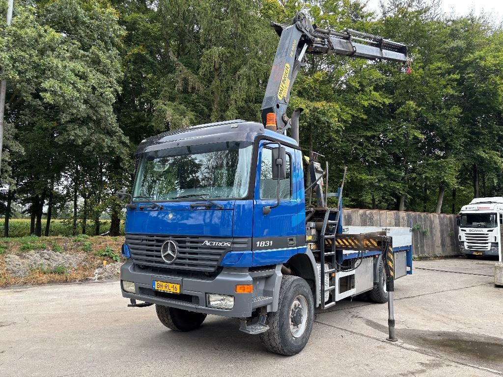 Mercedes-Benz Actros 1831/ 4x4 / Palfinger PK19000 Crane - Sunkvežimis su kranu: foto 5 Mercedes-Benz Actros 1831/ 4x4 / Palfinger PK19000 Crane - Sunkvežimis su kranu: foto 5