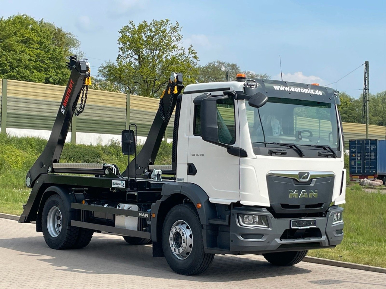Savivartis sunkvežimis, Sunkvežimis su kranu MAN TGM 18.320 4x2 Euro 6e Hiab Multilift Futura 12: foto 8