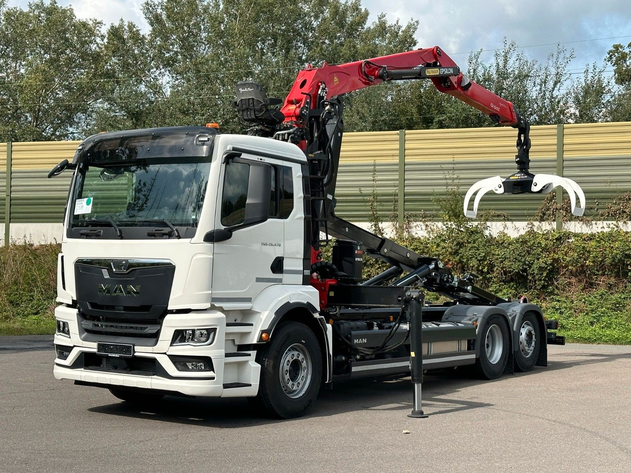 MAN TGS 26.470 6x2 Abrollkipper + Kran EPSILON - Hook-lift sunkvežimis, Sunkvežimis su kranu: foto 1 MAN TGS 26.470 6x2 Abrollkipper + Kran EPSILON - Hook-lift sunkvežimis, Sunkvežimis su kranu: foto 1