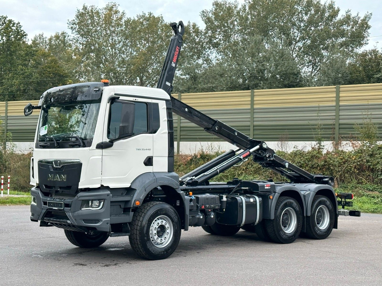 MAN TGS 33.440 6x4 Euro6e MultiLift 21S59 - Hook-lift sunkvežimis, Sunkvežimis su kranu: foto 1 MAN TGS 33.440 6x4 Euro6e MultiLift 21S59 - Hook-lift sunkvežimis, Sunkvežimis su kranu: foto 1