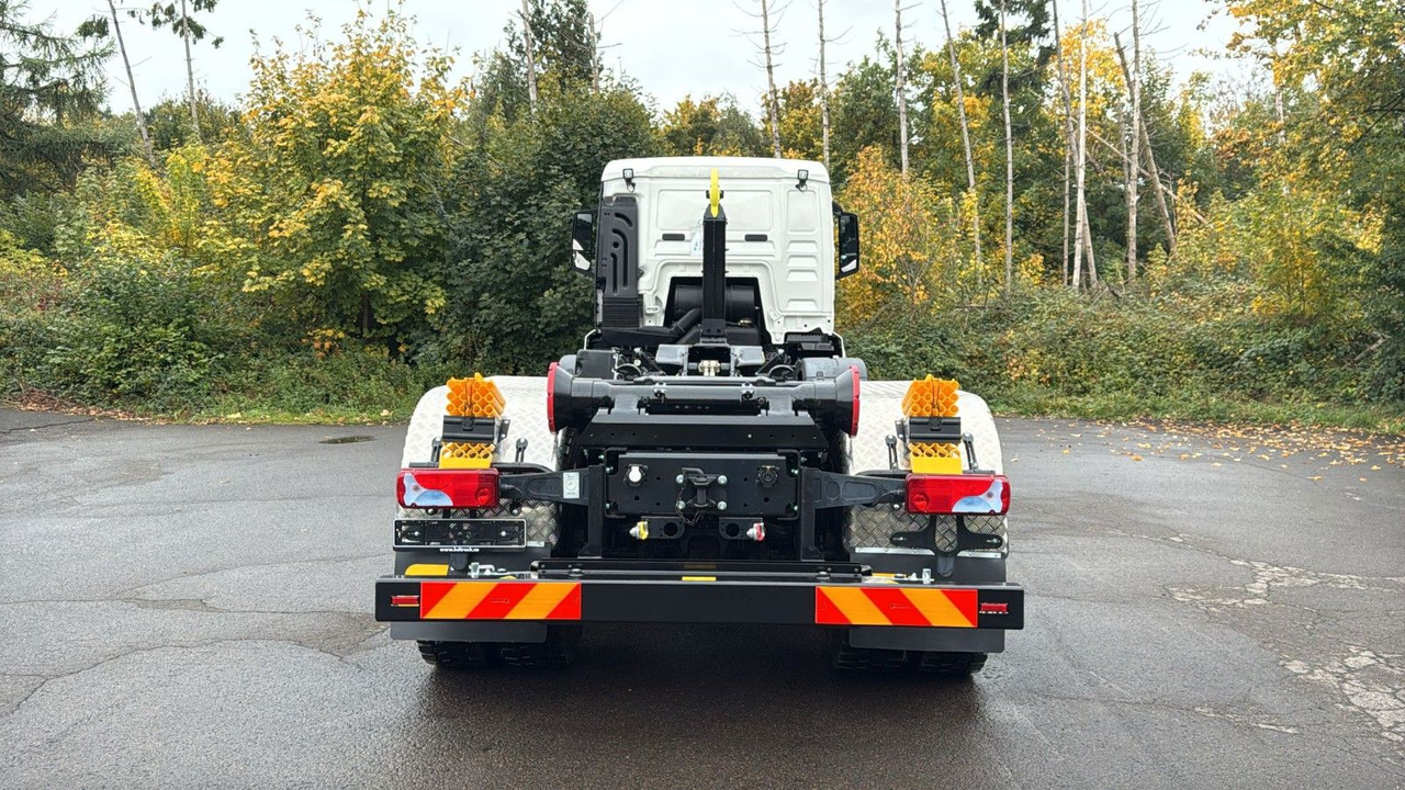 MAN TGS 35.480 8x4 Euro6e Hiab MultLift Abrollkipper - Hook-lift sunkvežimis, Sunkvežimis su kranu: foto 4 MAN TGS 35.480 8x4 Euro6e Hiab MultLift Abrollkipper - Hook-lift sunkvežimis, Sunkvežimis su kranu: foto 4