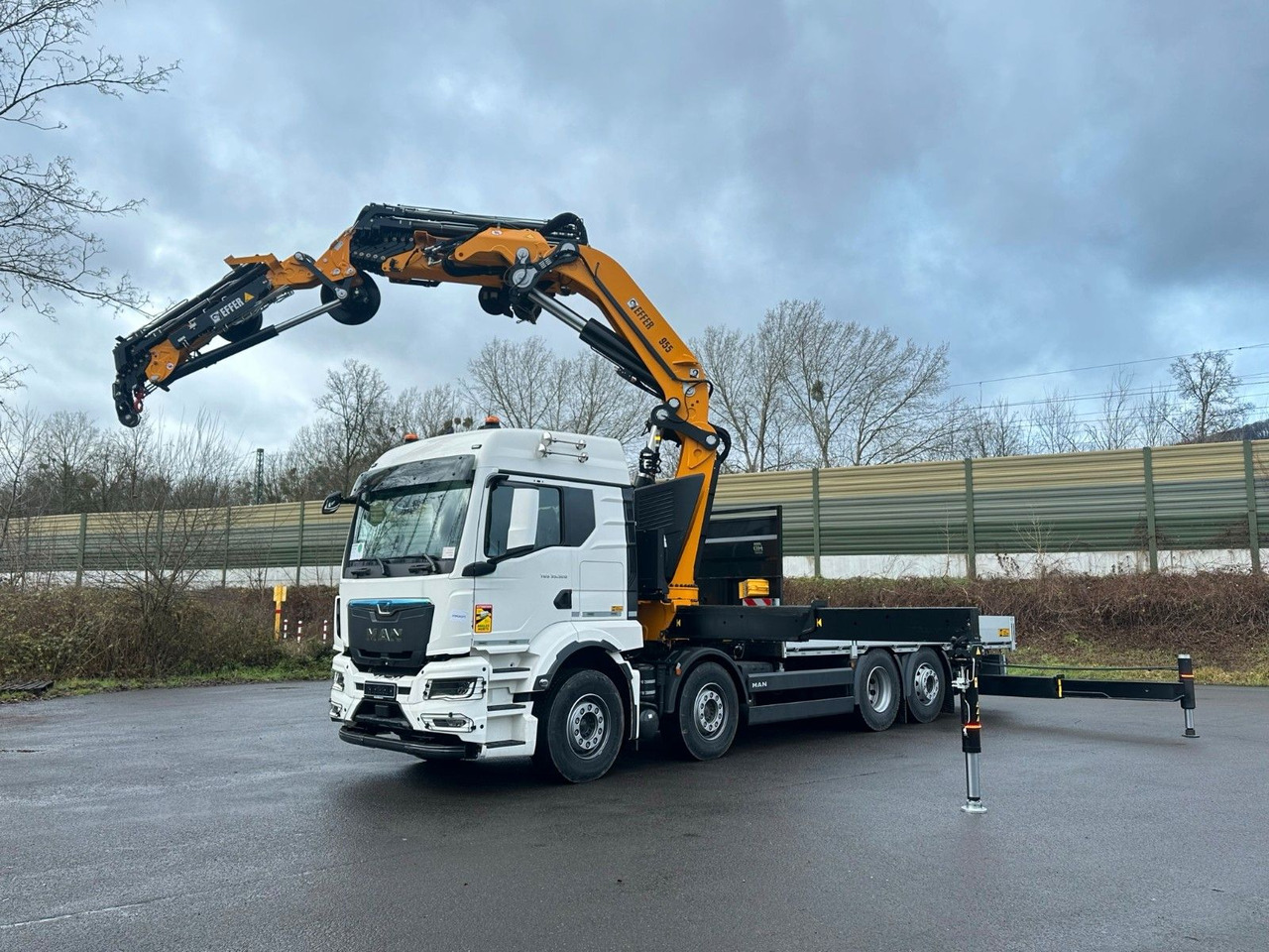 MAN TGS 35.520 8X2 Hiab EFFER 955-8s +Jib 6s - Platforminis/ Bortinis sunkvežimis, Sunkvežimis su kranu: foto 1 MAN TGS 35.520 8X2 Hiab EFFER 955-8s +Jib 6s - Platforminis/ Bortinis sunkvežimis, Sunkvežimis su kranu: foto 1