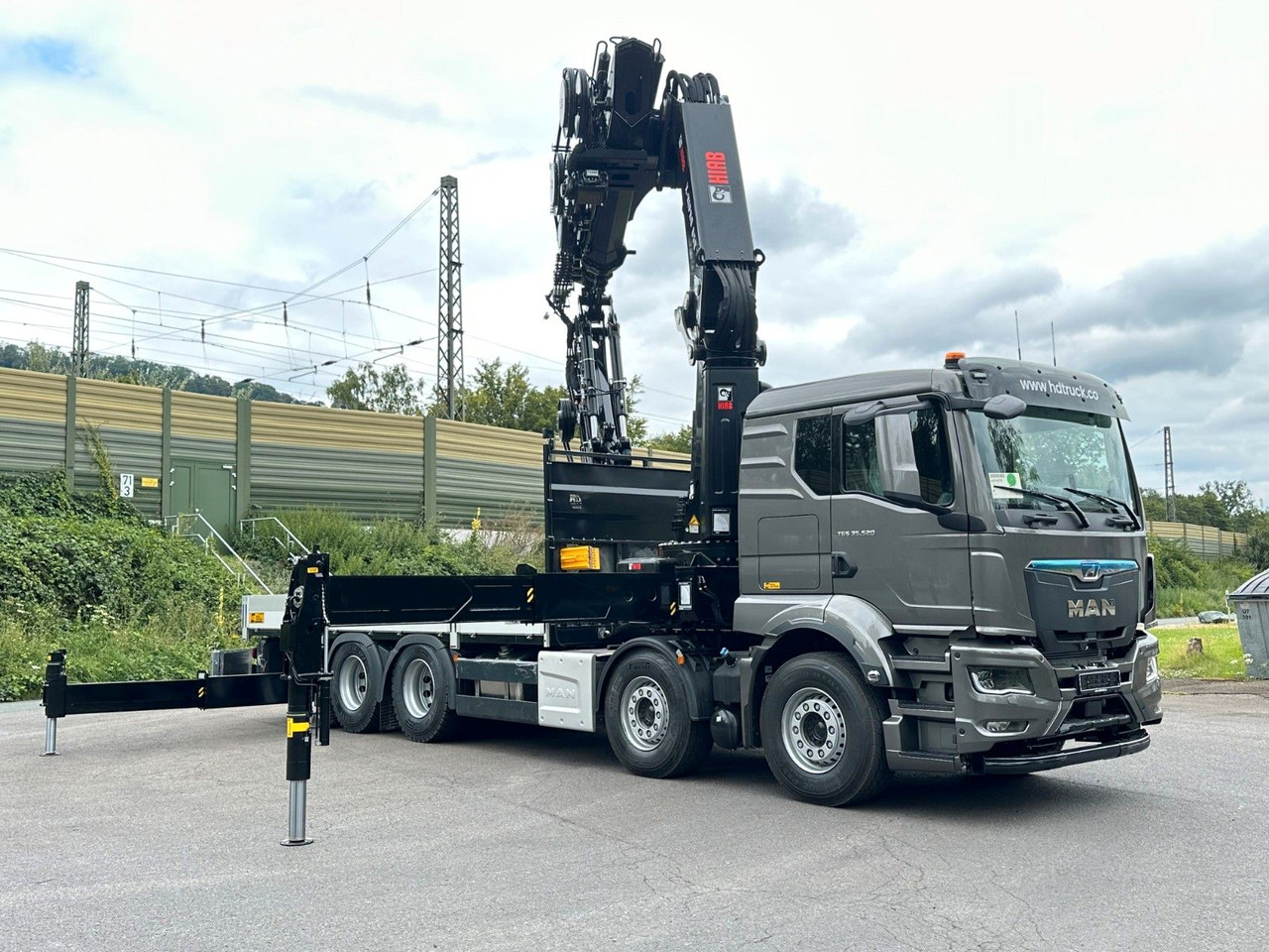 MAN TGS 35.520 8x4 BL HIAB X-HiPro858E-8 & Jib150x-6 - Sunkvežimis su kranu: foto 2 MAN TGS 35.520 8x4 BL HIAB X-HiPro858E-8 & Jib150x-6 - Sunkvežimis su kranu: foto 2