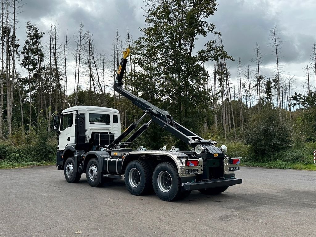 MAN TGS 41.440 8x4 Euro6e Hyva 26-55 Abrollkipper - Hook-lift sunkvežimis: foto 4 MAN TGS 41.440 8x4 Euro6e Hyva 26-55 Abrollkipper - Hook-lift sunkvežimis: foto 4