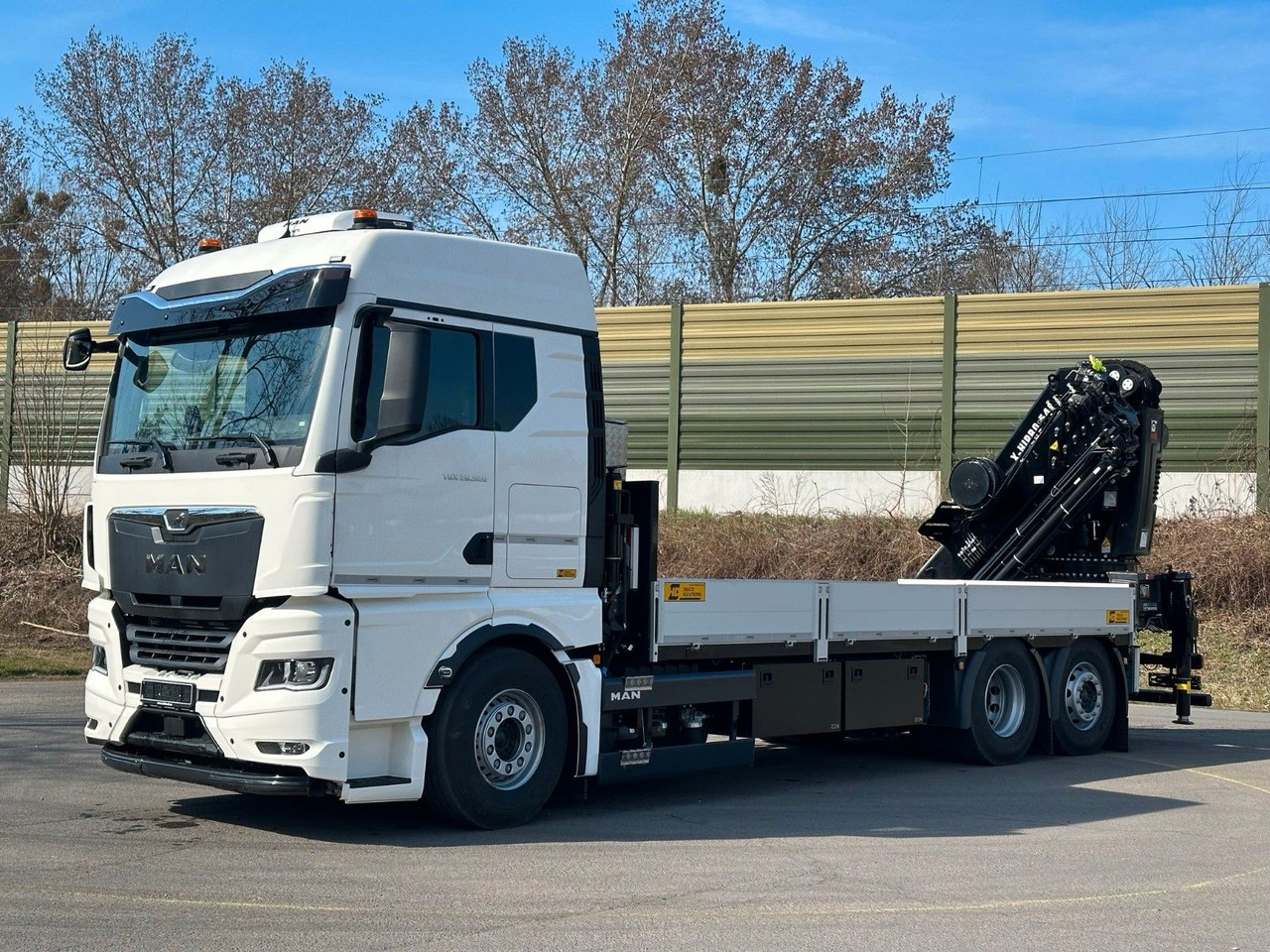 MAN TGX 26.520 TG3 Retarder / 6X2 Hiab 548 E 8 - Sunkvežimis su kranu: foto 1 MAN TGX 26.520 TG3 Retarder / 6X2 Hiab 548 E 8 - Sunkvežimis su kranu: foto 1
