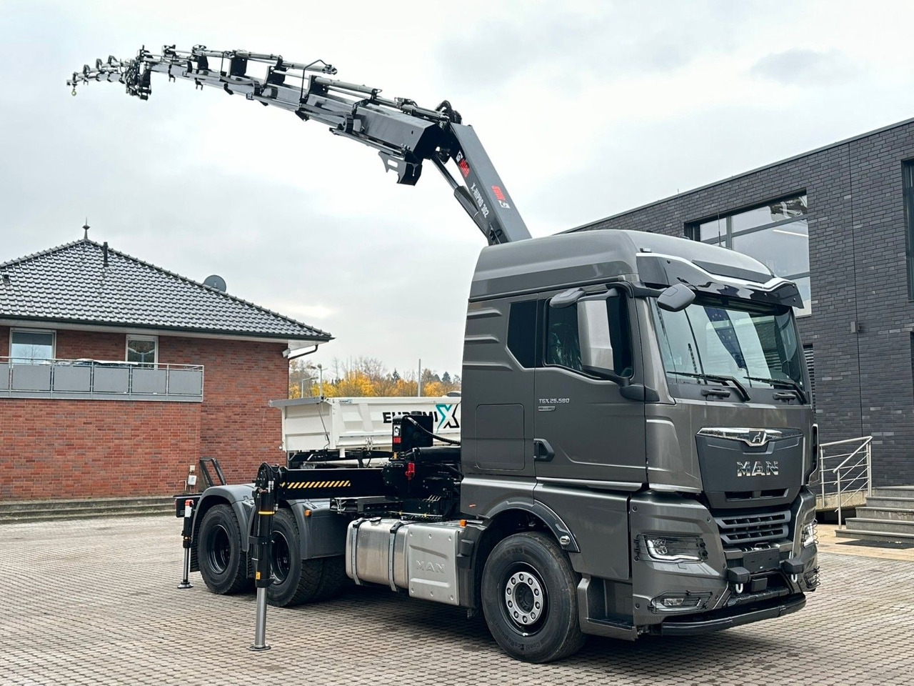 MAN TGX 26.580 6x4 Kran Hiab 302-6 + Jib-4 - Sunkvežimis su kranu: foto 5 MAN TGX 26.580 6x4 Kran Hiab 302-6 + Jib-4 - Sunkvežimis su kranu: foto 5