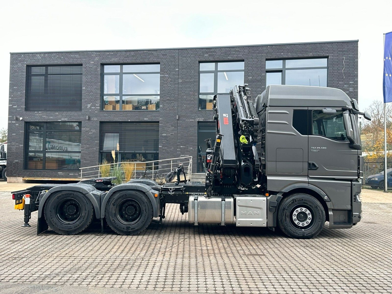 Vilkikas MAN TGX 26.580 6x4 Kran Hiab 302-6 + Jib-4: foto 9