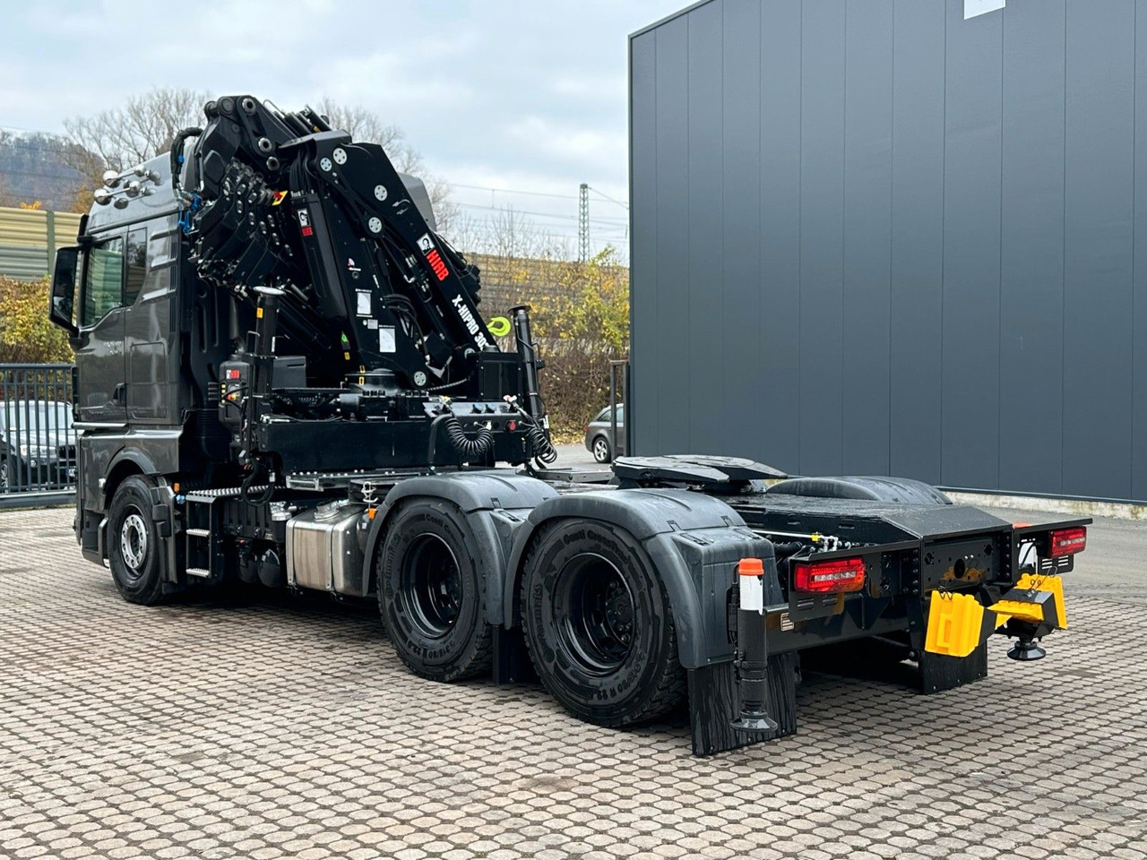MAN TGX 26.580 6x4 Kran Hiab 302-6 + Jib-4 - Vilkikas: foto 5 MAN TGX 26.580 6x4 Kran Hiab 302-6 + Jib-4 - Vilkikas: foto 5