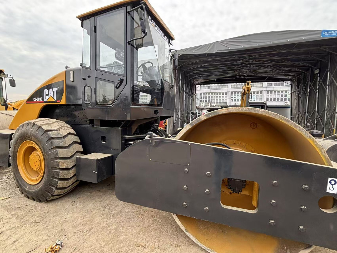 CATERPILLAR CS683E - Kompaktorius: foto 5 CATERPILLAR CS683E - Kompaktorius: foto 5