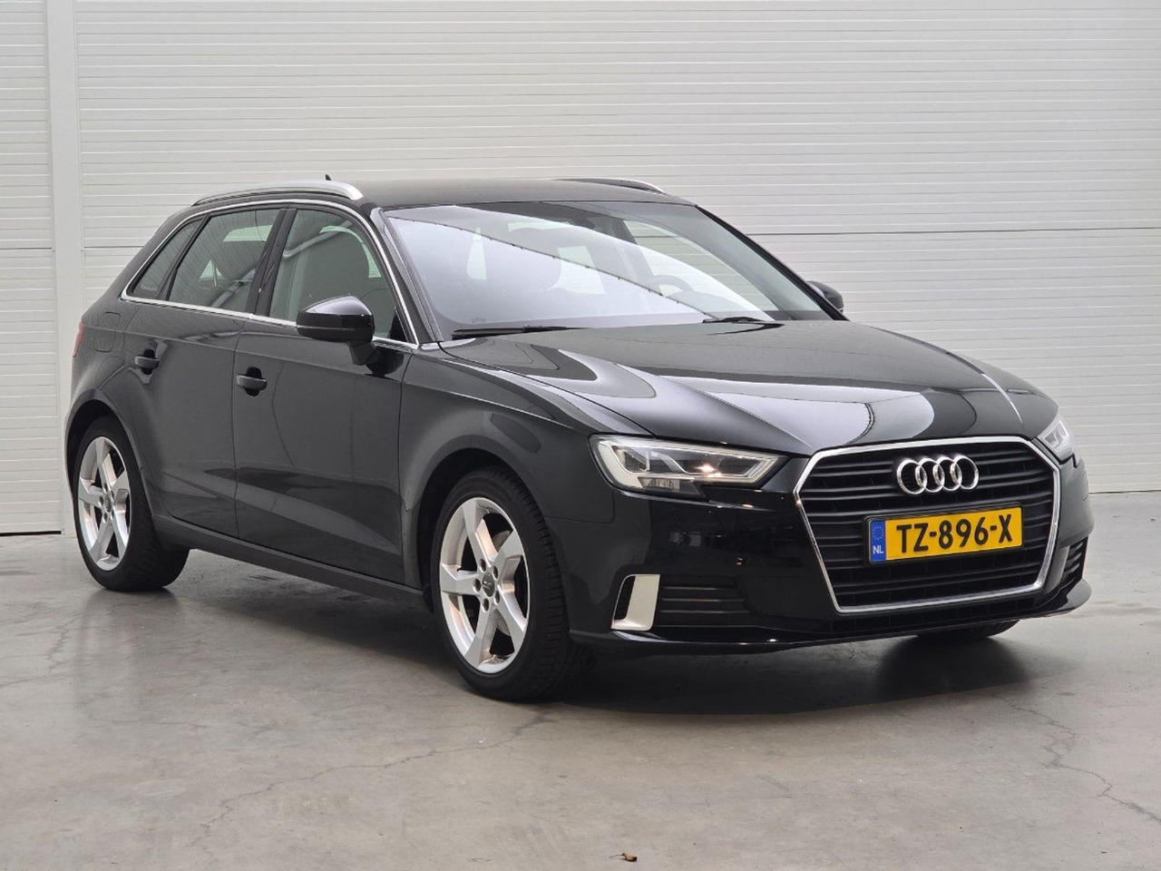 Audi A3 Sportback 30 TFSI Sport Lease Edition | 2018 | 121.664 km | Automaat | TZ896X | NAP: Logisch - Hečbekas: foto 2 Audi A3 Sportback 30 TFSI Sport Lease Edition | 2018 | 121.664 km | Automaat | TZ896X | NAP: Logisch - Hečbekas: foto 2