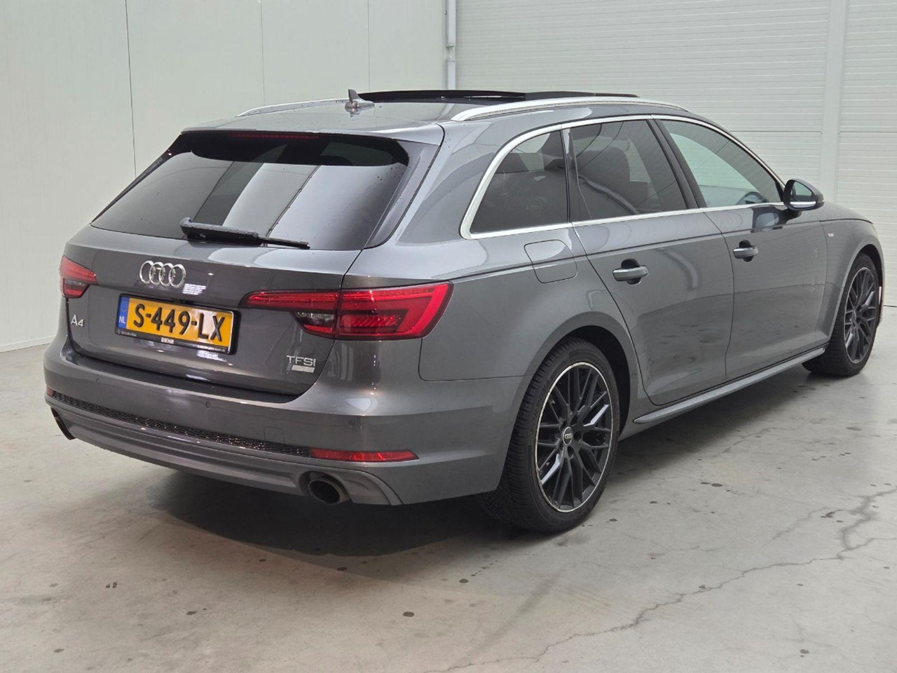 Audi A4 Avant 2.0 TFSI ultra Sport Pro Line S | 2017 | 251.737 km | Automaat | S449LX | NAP: Geen oordeel - Lengvasis automobilis: foto 4 Audi A4 Avant 2.0 TFSI ultra Sport Pro Line S | 2017 | 251.737 km | Automaat | S449LX | NAP: Geen oordeel - Lengvasis automobilis: foto 4