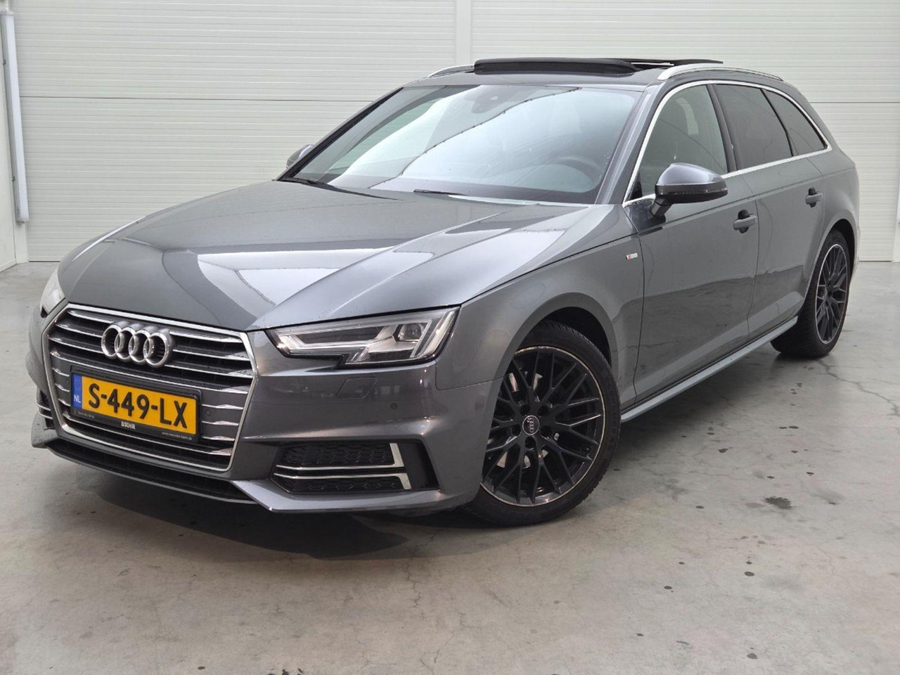 Audi A4 Avant 2.0 TFSI ultra Sport Pro Line S | 2017 | 251.737 km | Automaat | S449LX | NAP: Geen oordeel - Lengvasis automobilis: foto 1 Audi A4 Avant 2.0 TFSI ultra Sport Pro Line S | 2017 | 251.737 km | Automaat | S449LX | NAP: Geen oordeel - Lengvasis automobilis: foto 1