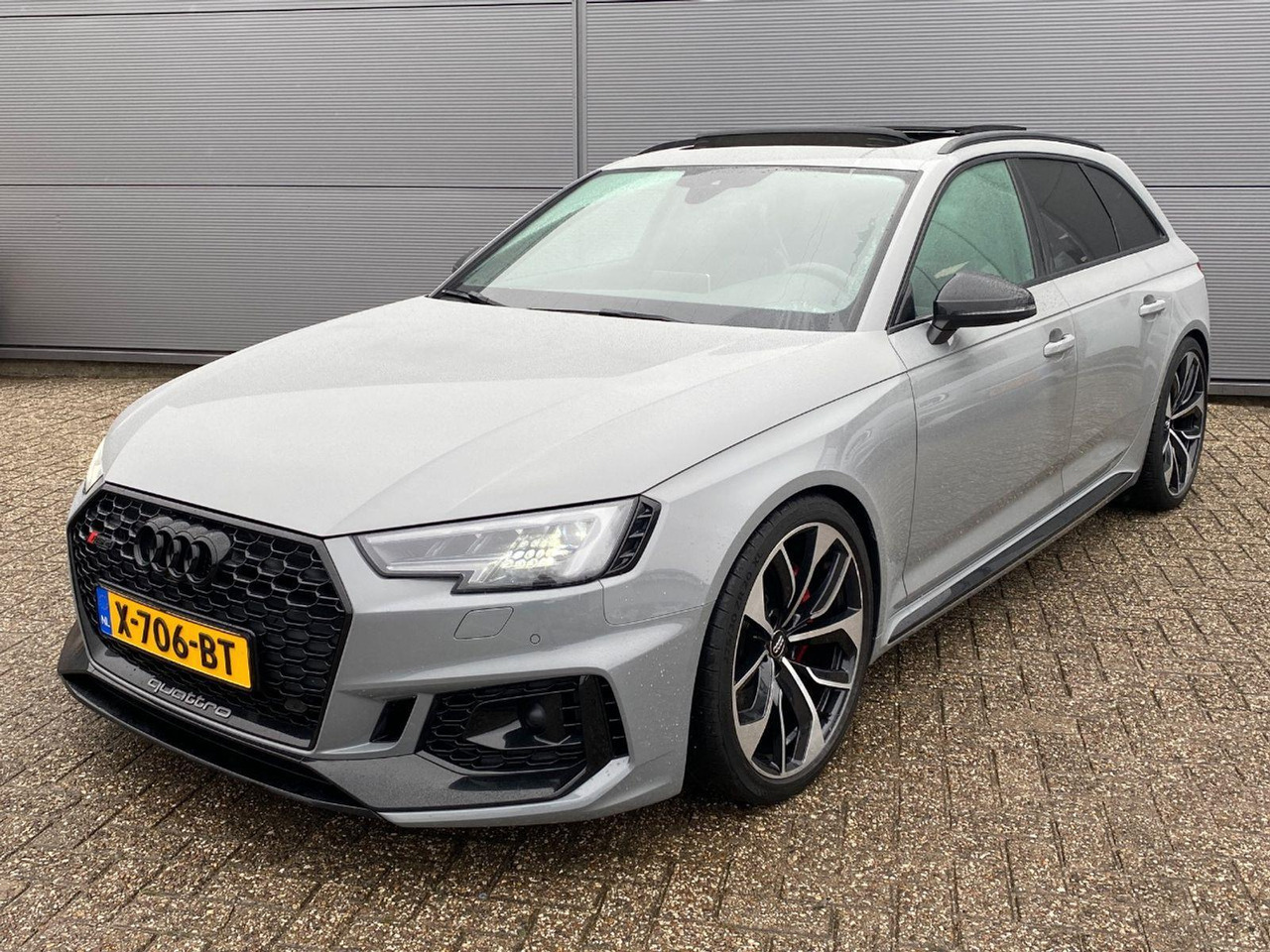 Audi A4 RS 4 Avant 2.9 TFSI quattro | 2018 | 96.192 km | Automaat | X706BT | NAP: Geen oordeel - Lengvasis automobilis: foto 1 Audi A4 RS 4 Avant 2.9 TFSI quattro | 2018 | 96.192 km | Automaat | X706BT | NAP: Geen oordeel - Lengvasis automobilis: foto 1