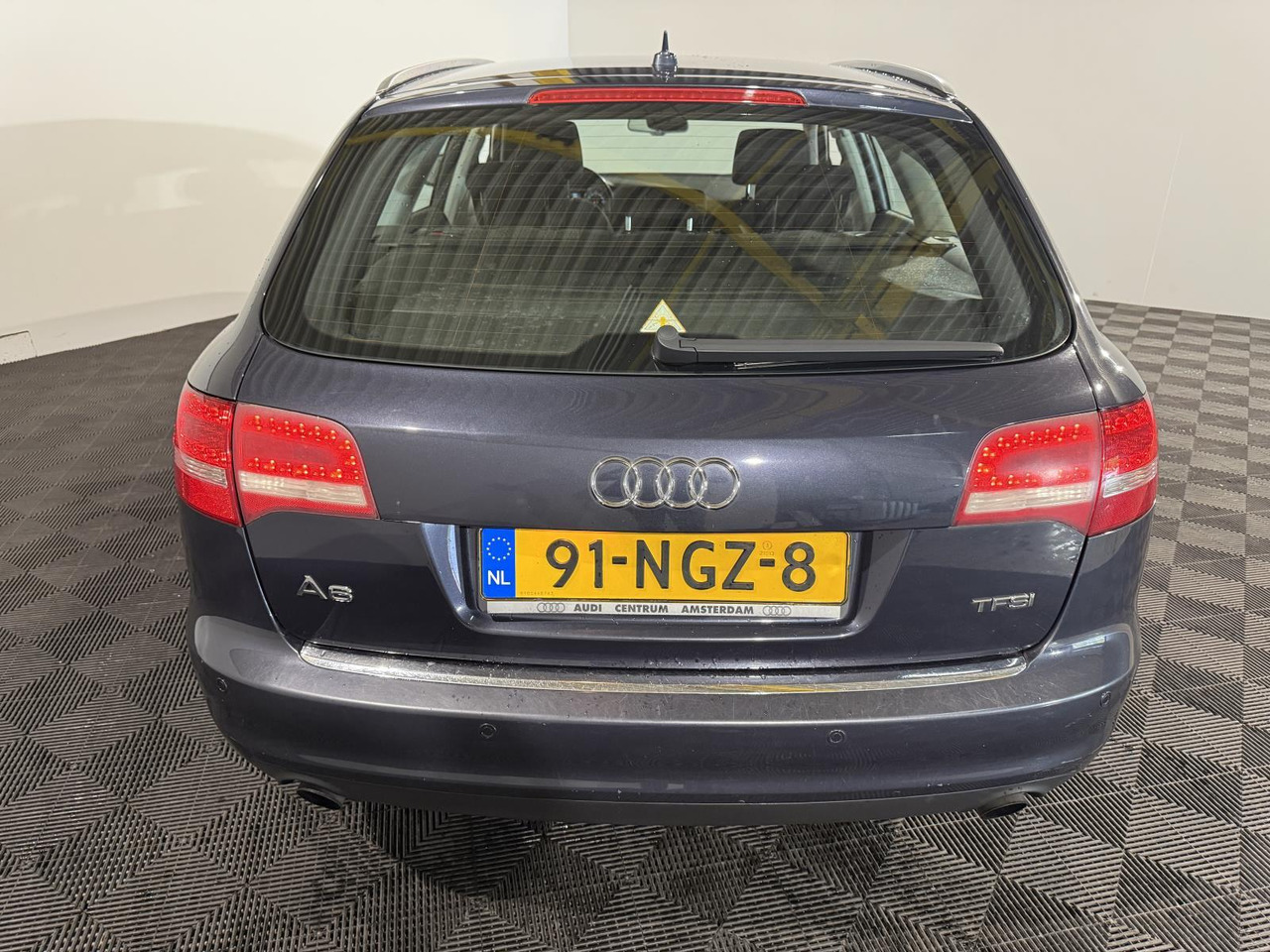 Audi | A6 Avant | 2.0 TFSI Business Edition | 2010 | 250.455 km | 91NGZ8 | Logisch - Lengvasis automobilis: foto 2 Audi | A6 Avant | 2.0 TFSI Business Edition | 2010 | 250.455 km | 91NGZ8 | Logisch - Lengvasis automobilis: foto 2