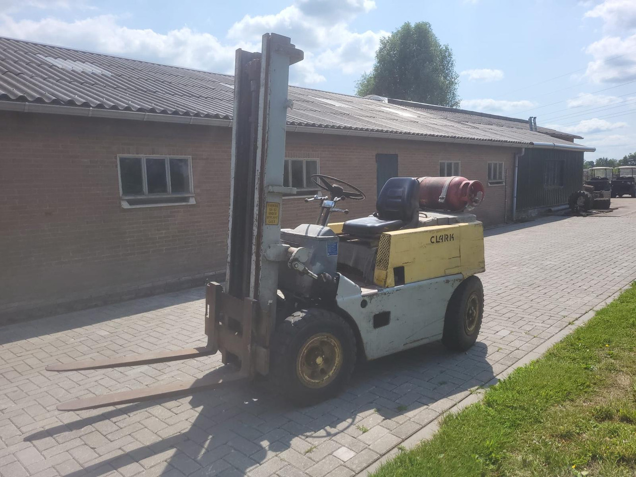 Dujinis krautuvas Clark CY40 Heftruck LPG: foto 1