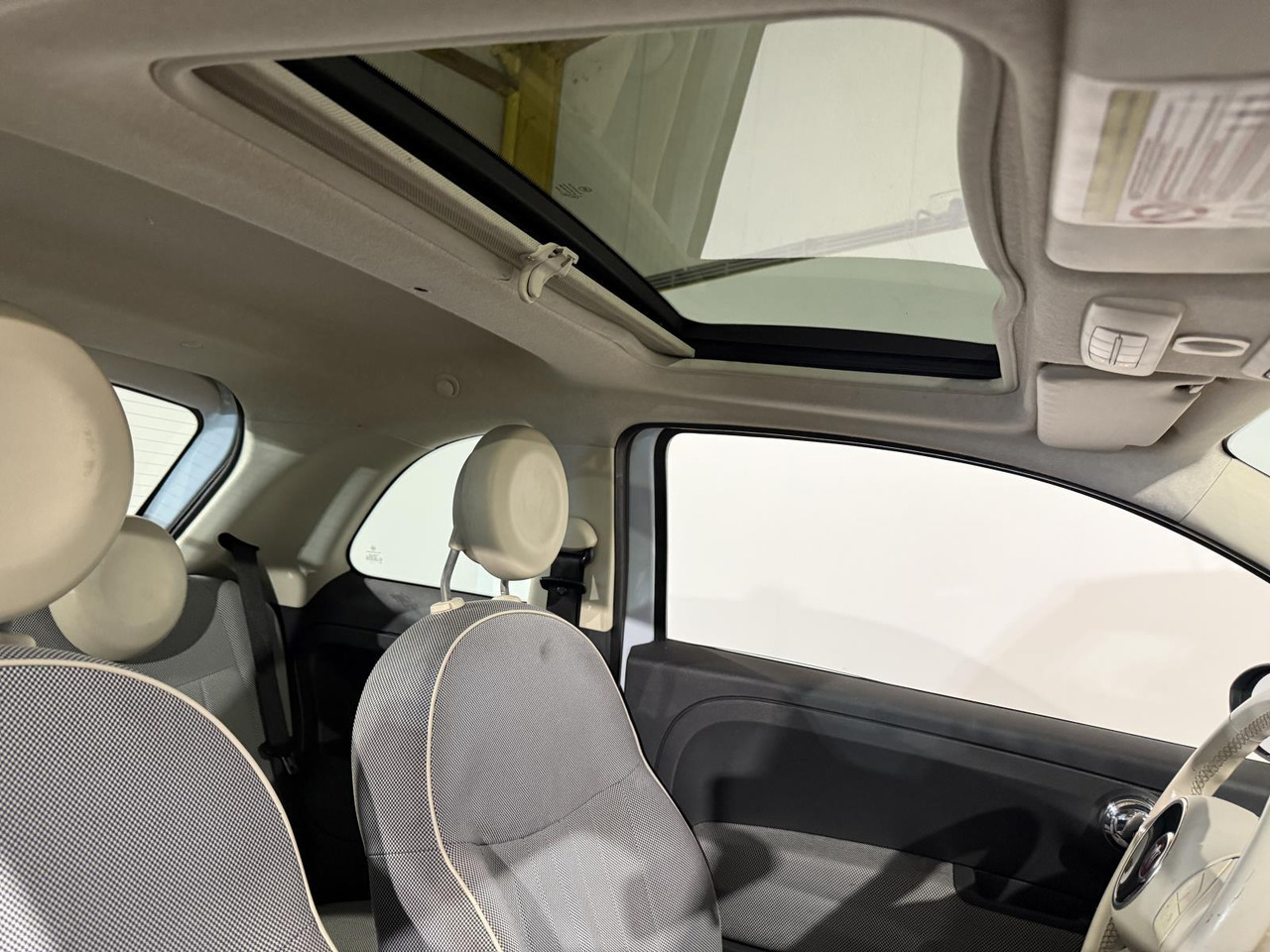 Fiat | 500 | 1.2 Naked | 2008 | 184.331 km | NT110L | Geen oordeel - Hečbekas: foto 2 Fiat | 500 | 1.2 Naked | 2008 | 184.331 km | NT110L | Geen oordeel - Hečbekas: foto 2