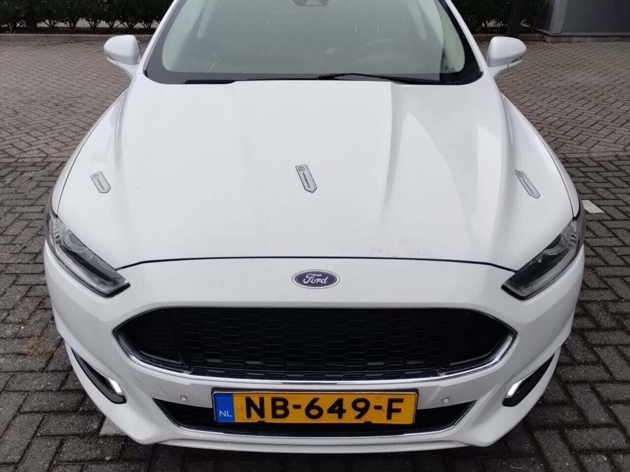 Ford | Mondeo Wagon | 1.5 ST Line | 2017 | 129.082 km | NB649F | Logisch - Lengvasis automobilis: foto 4 Ford | Mondeo Wagon | 1.5 ST Line | 2017 | 129.082 km | NB649F | Logisch - Lengvasis automobilis: foto 4