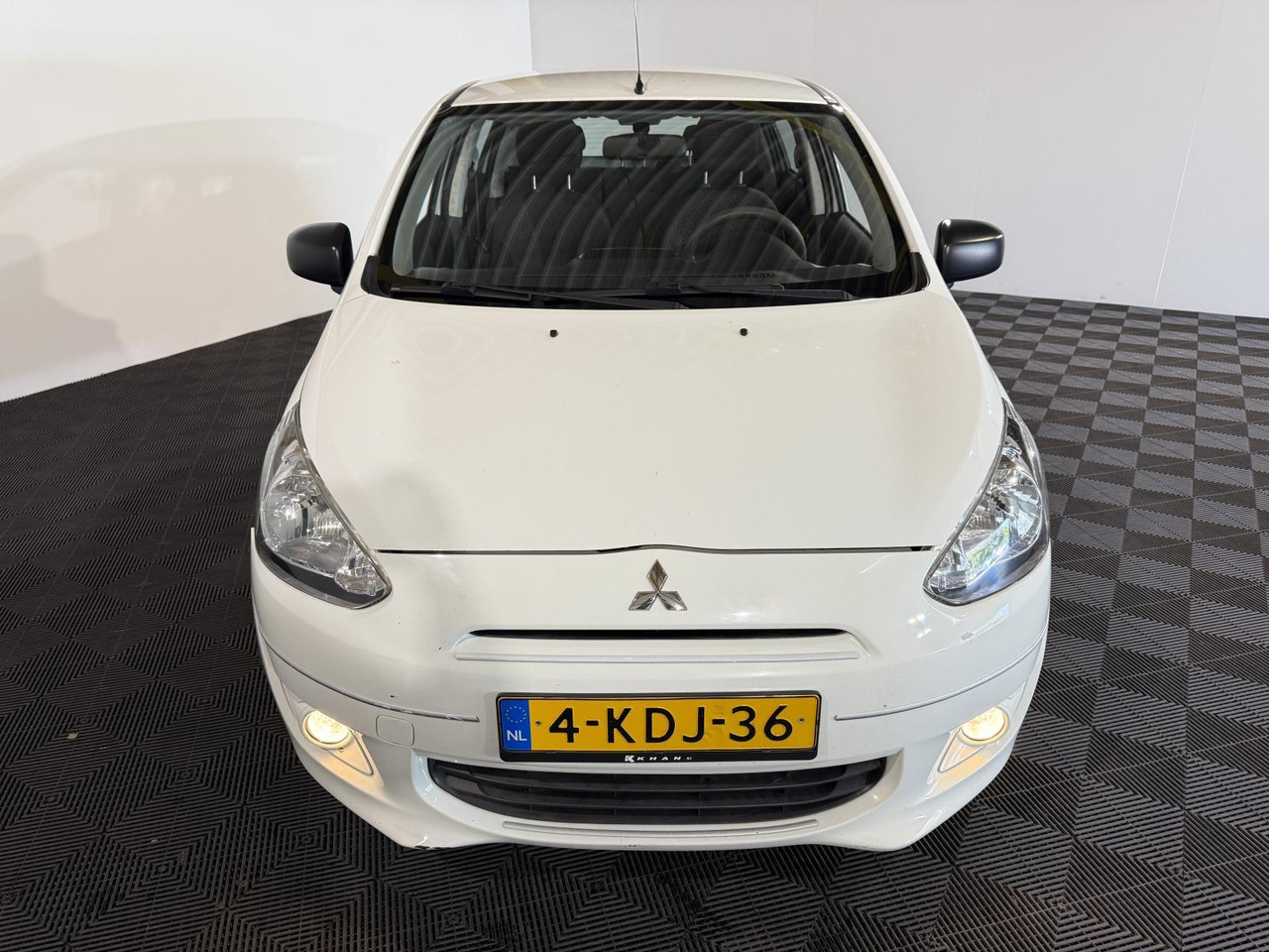 Mitsubishi | Space Star | 1.0 Inform | 2013 | 169.821 km | 4KDJ36 | Logisch - Hečbekas: foto 2 Mitsubishi | Space Star | 1.0 Inform | 2013 | 169.821 km | 4KDJ36 | Logisch - Hečbekas: foto 2