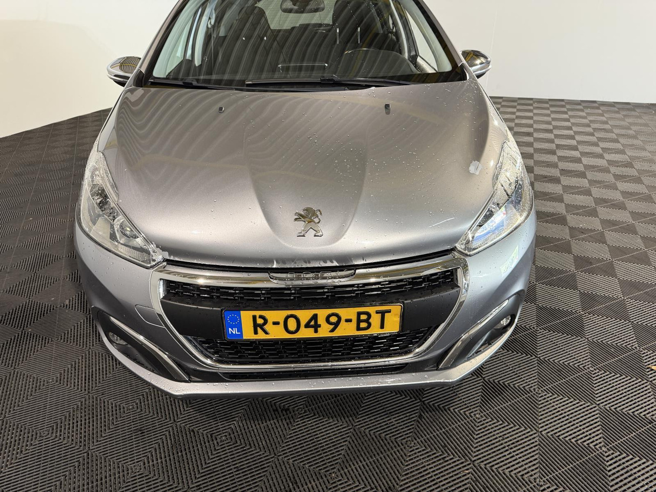 Peugeot | 208 | 1.5 BlueHDi Blue Lease Allure | 2019 | 183.354 km | R049BT | Geen oordeel - Hečbekas: foto 2 Peugeot | 208 | 1.5 BlueHDi Blue Lease Allure | 2019 | 183.354 km | R049BT | Geen oordeel - Hečbekas: foto 2