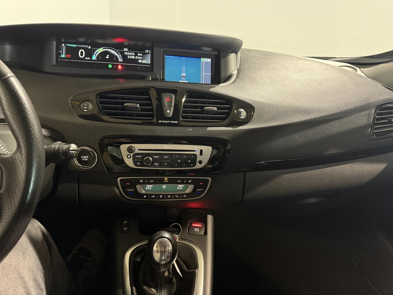 Renault | Scénic | 1.2 TCe Bose | 2013 | 103.433 km | 9KZR67 | Logisch - Lengvasis automobilis: foto 5 Renault | Scénic | 1.2 TCe Bose | 2013 | 103.433 km | 9KZR67 | Logisch - Lengvasis automobilis: foto 5
