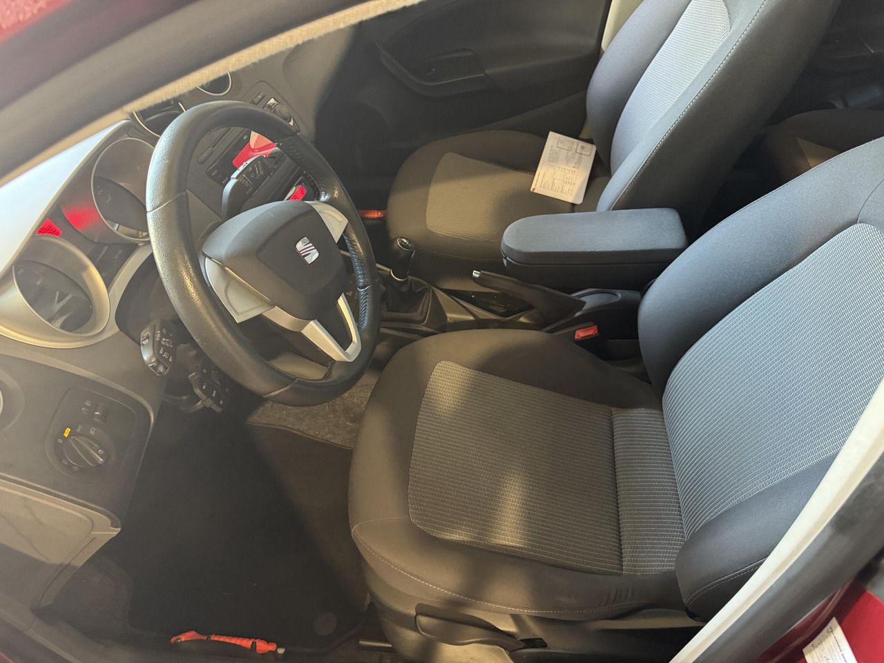SEAT Ibiza ST 1.2 TSI Style | 2011 | 221.904 km | 52-RGK-7 - Lengvasis automobilis: foto 3 SEAT Ibiza ST 1.2 TSI Style | 2011 | 221.904 km | 52-RGK-7 - Lengvasis automobilis: foto 3