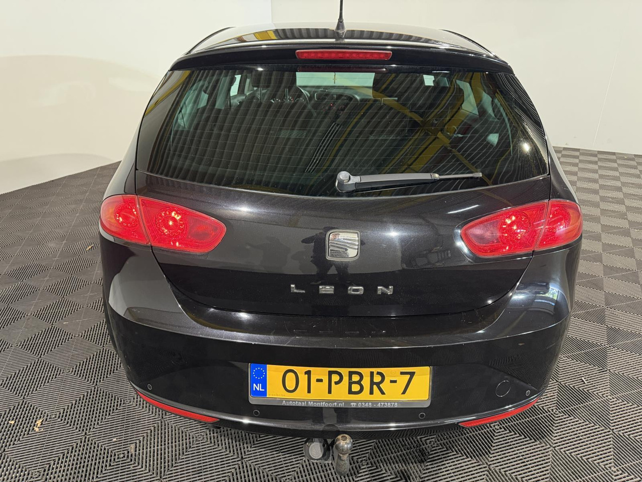 SEAT | Leon | 1.2 TSI Good Stuff | 2011 | 180.589 km | 01PBR7 | Logisch - Hečbekas: foto 3 SEAT | Leon | 1.2 TSI Good Stuff | 2011 | 180.589 km | 01PBR7 | Logisch - Hečbekas: foto 3