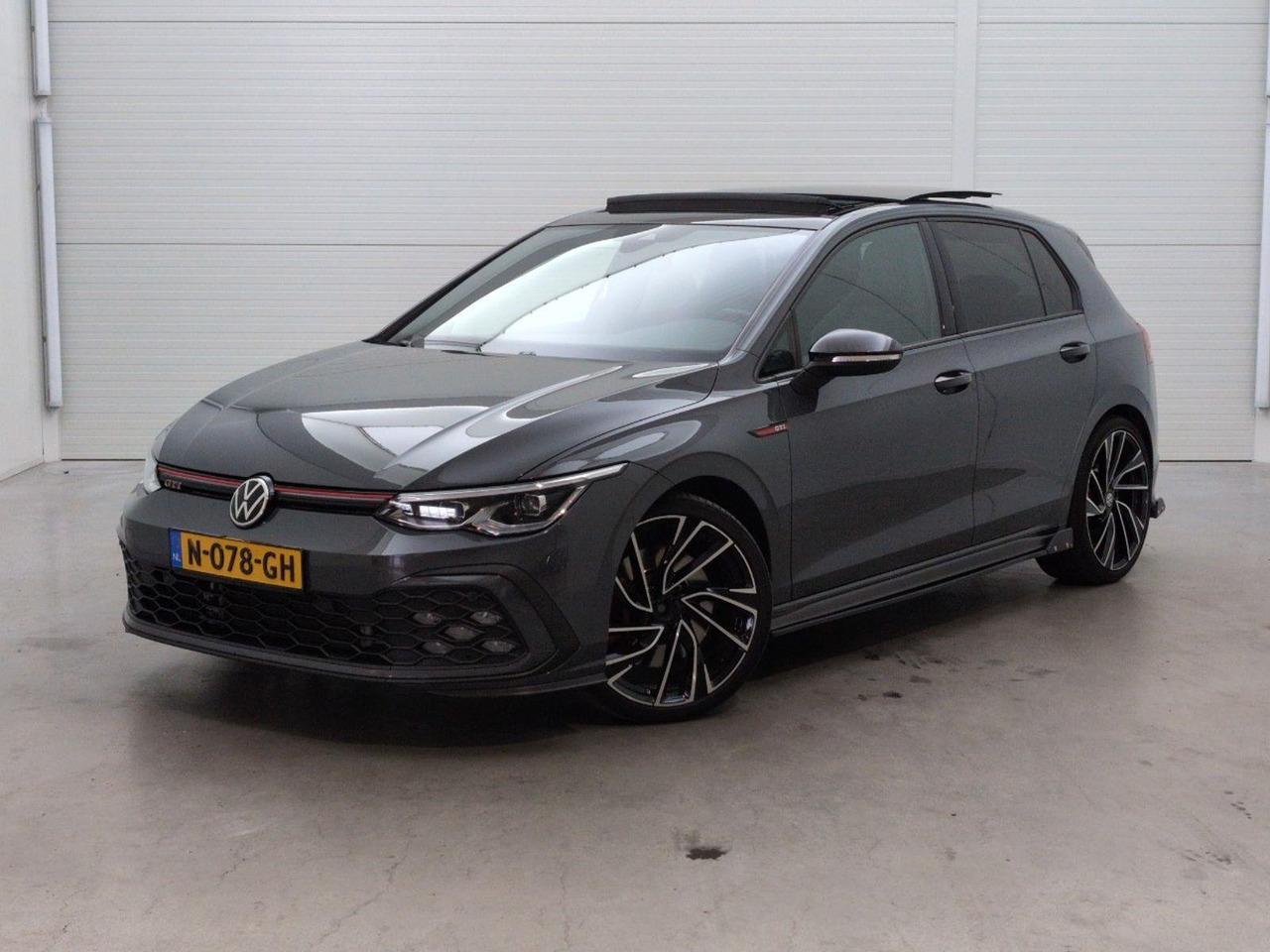Volkswagen Golf 2.0 TSI GTI | 2021 | 104.458 km | Automaat | N078GH | NAP: Geen oordeel - Hečbekas: foto 1 Volkswagen Golf 2.0 TSI GTI | 2021 | 104.458 km | Automaat | N078GH | NAP: Geen oordeel - Hečbekas: foto 1