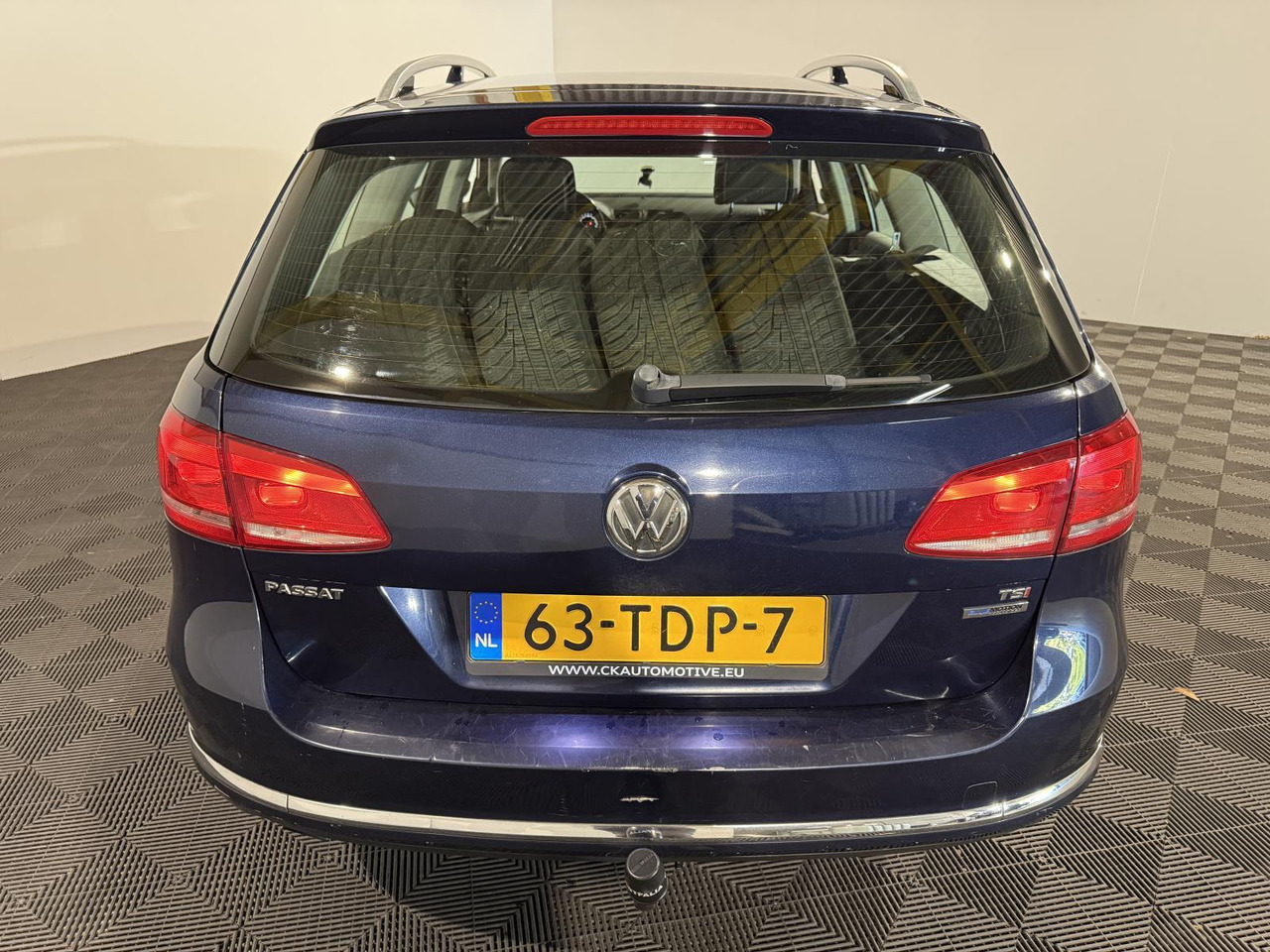 Volkswagen | Passat Variant | 1.4 TSI Comfortline BlueMotion | 2012 | 223.524 km | 63TDP7 | Logisch - Lengvasis automobilis: foto 2 Volkswagen | Passat Variant | 1.4 TSI Comfortline BlueMotion | 2012 | 223.524 km | 63TDP7 | Logisch - Lengvasis automobilis: foto 2
