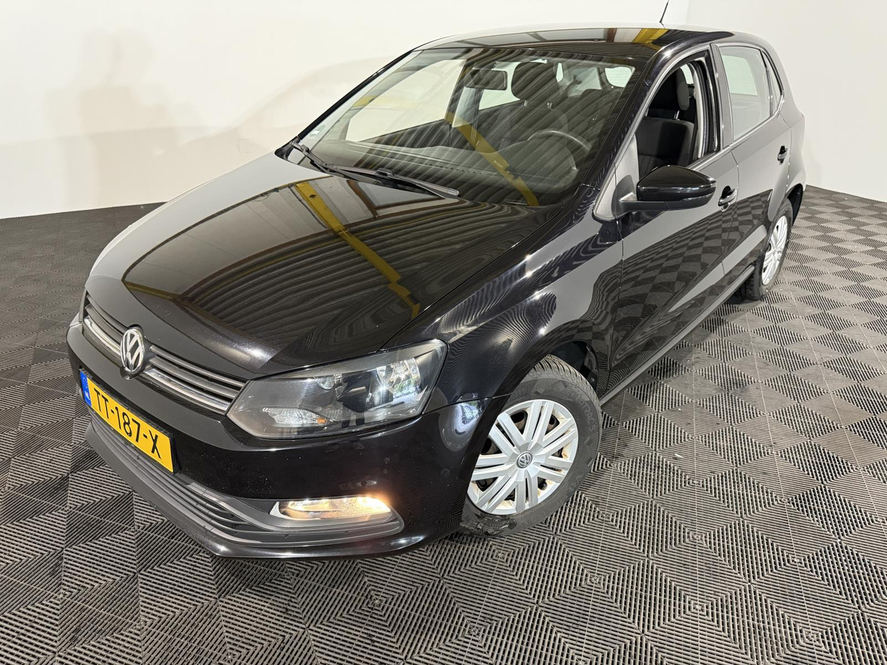 Volkswagen | Polo | 1.0 Comfortline Connected Series | 2017 | 178.442 km | TT187X | Geen oordeel - Hečbekas: foto 1 Volkswagen | Polo | 1.0 Comfortline Connected Series | 2017 | 178.442 km | TT187X | Geen oordeel - Hečbekas: foto 1