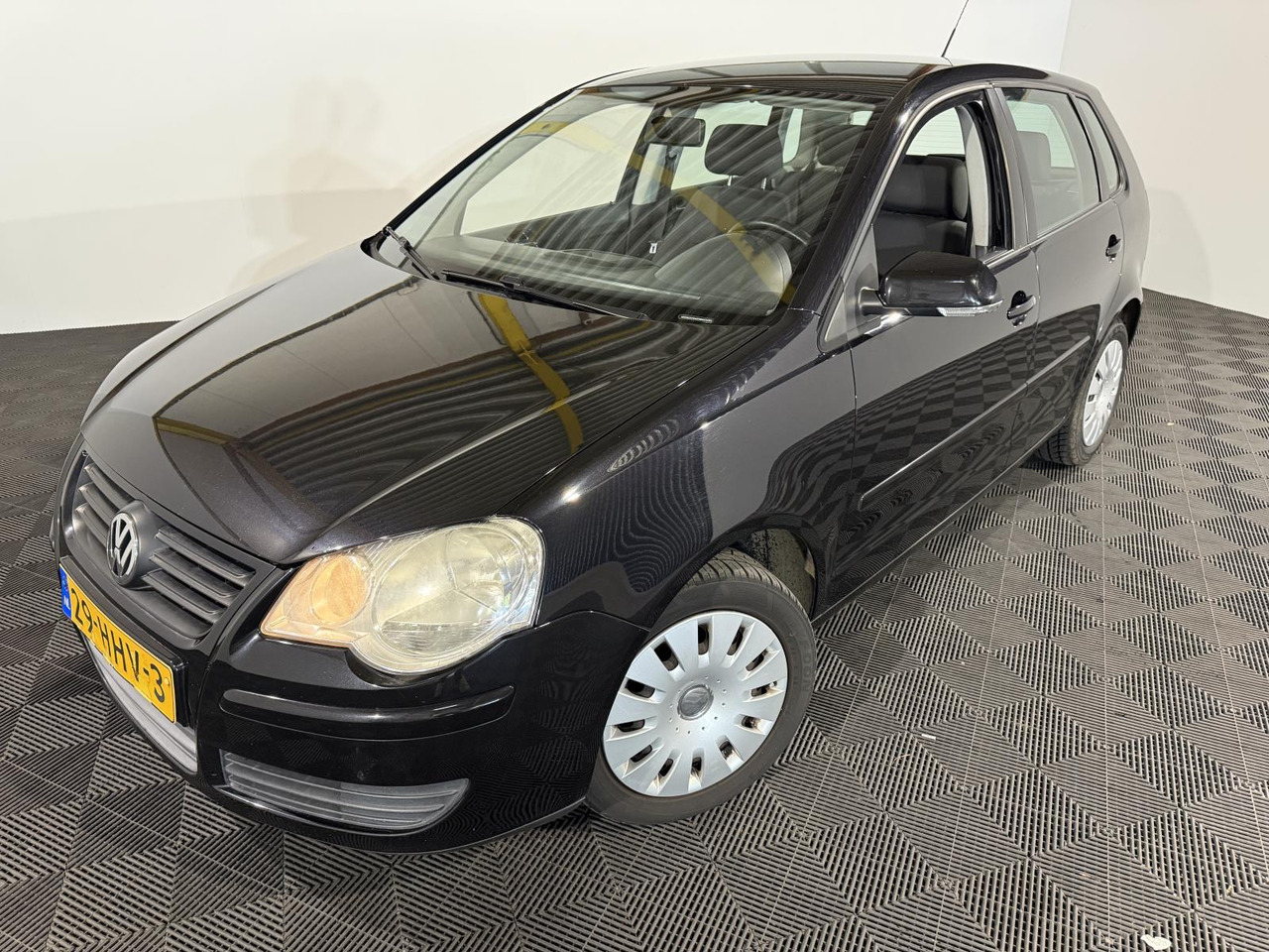 Volkswagen | Polo | 1.4-16V Comfortline | 2009 | 278.003 km | 29HHV3 | Logisch - Hečbekas: foto 1 Volkswagen | Polo | 1.4-16V Comfortline | 2009 | 278.003 km | 29HHV3 | Logisch - Hečbekas: foto 1