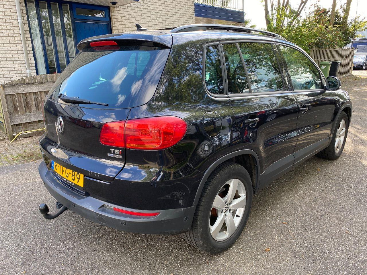 Volkswagen Tiguan 1.4 TSI Comfort&Design Edition | 2014 | 82.628 km | 8TFG89 | NAP: Logisch - Visureigis: foto 4 Volkswagen Tiguan 1.4 TSI Comfort&Design Edition | 2014 | 82.628 km | 8TFG89 | NAP: Logisch - Visureigis: foto 4