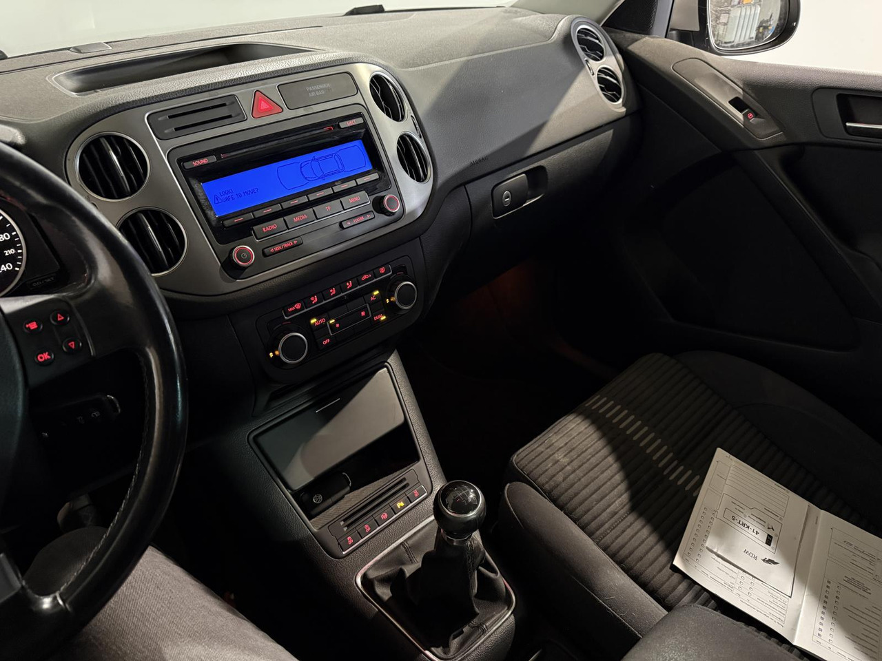 Volkswagen | Tiguan | 1.4 TSI Sport&Style | 2010 | 247.657 km | 41KRT5 | Logisch - Visureigis: foto 4 Volkswagen | Tiguan | 1.4 TSI Sport&Style | 2010 | 247.657 km | 41KRT5 | Logisch - Visureigis: foto 4